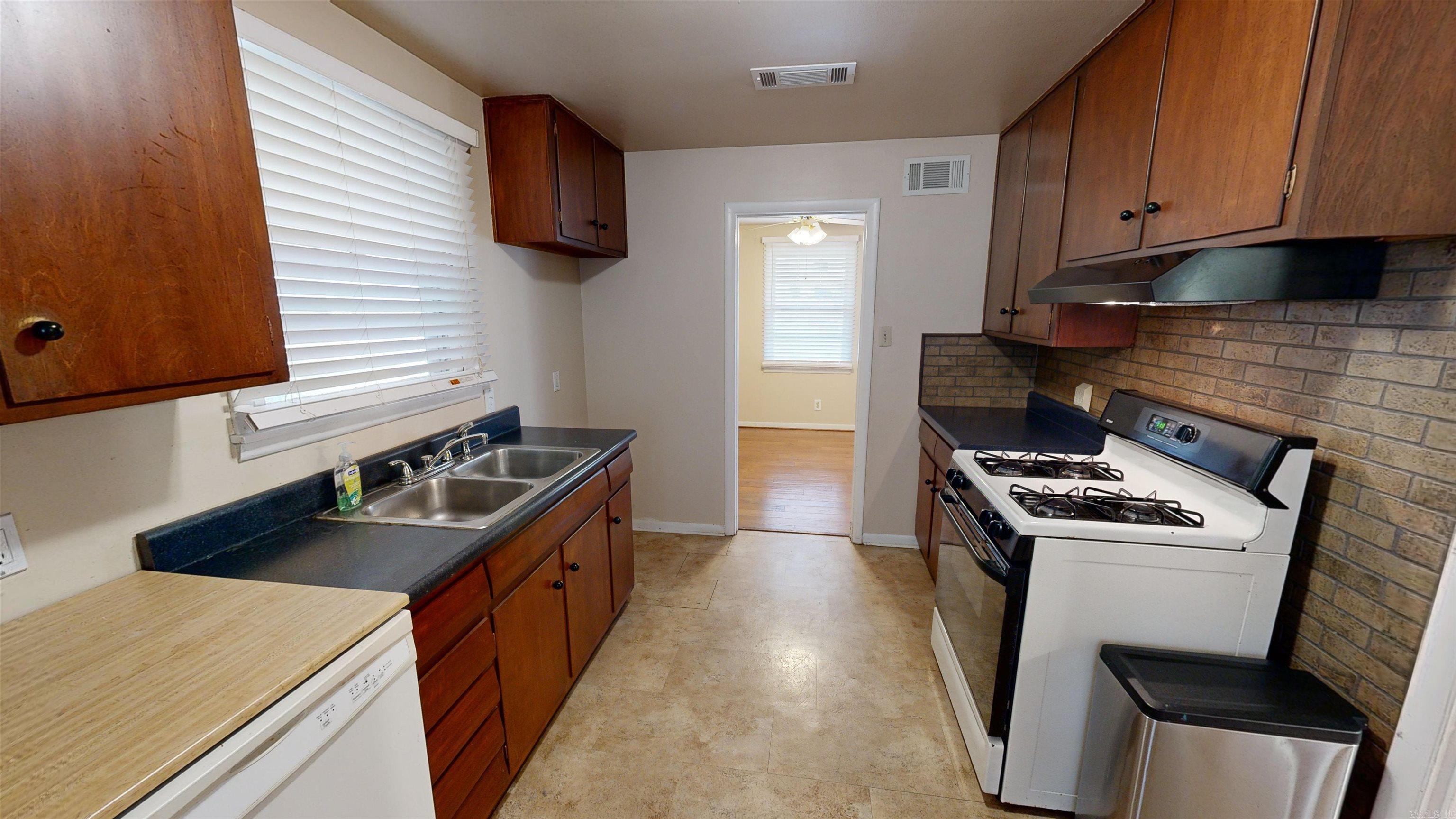 BELWOOD ADDN - Residential