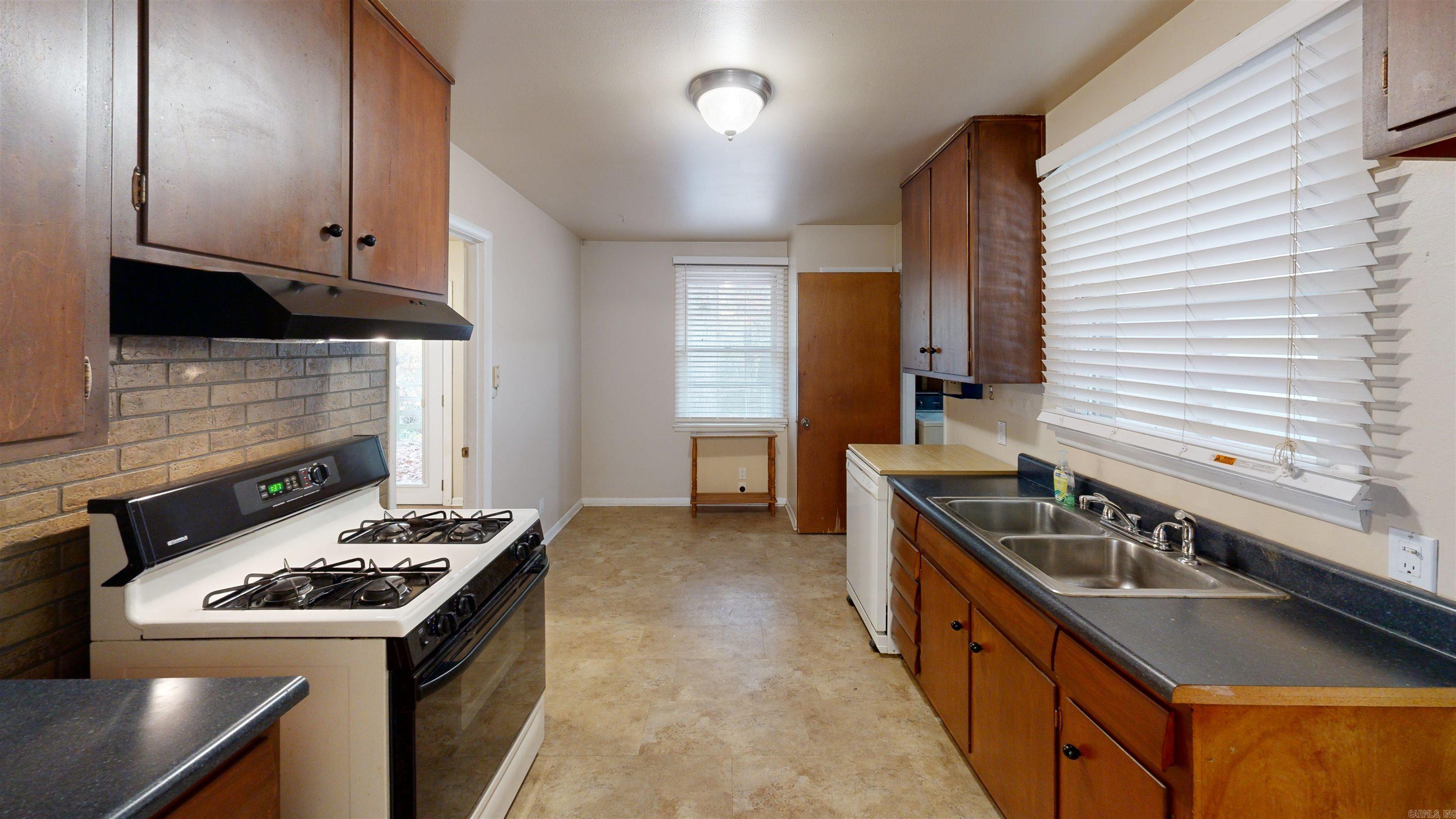 BELWOOD ADDN - Residential