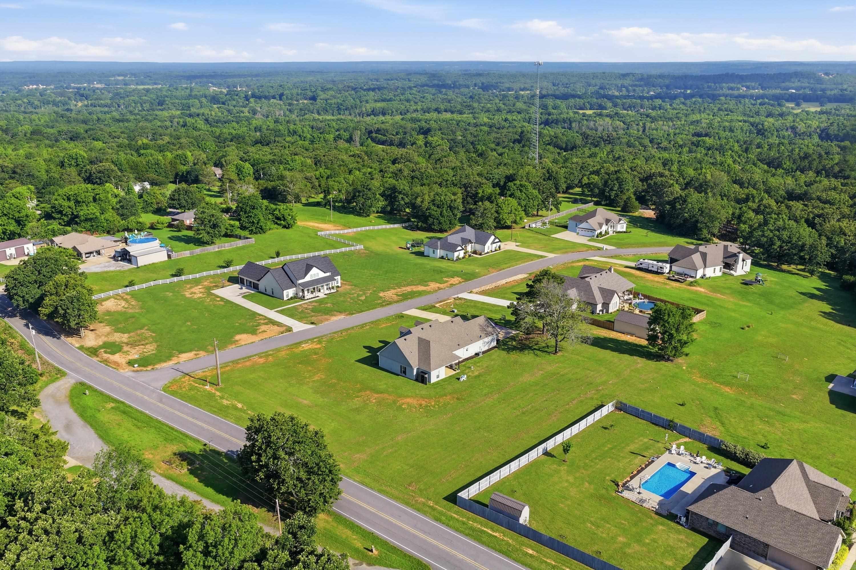 SOUTHERN MANOR - Residential
