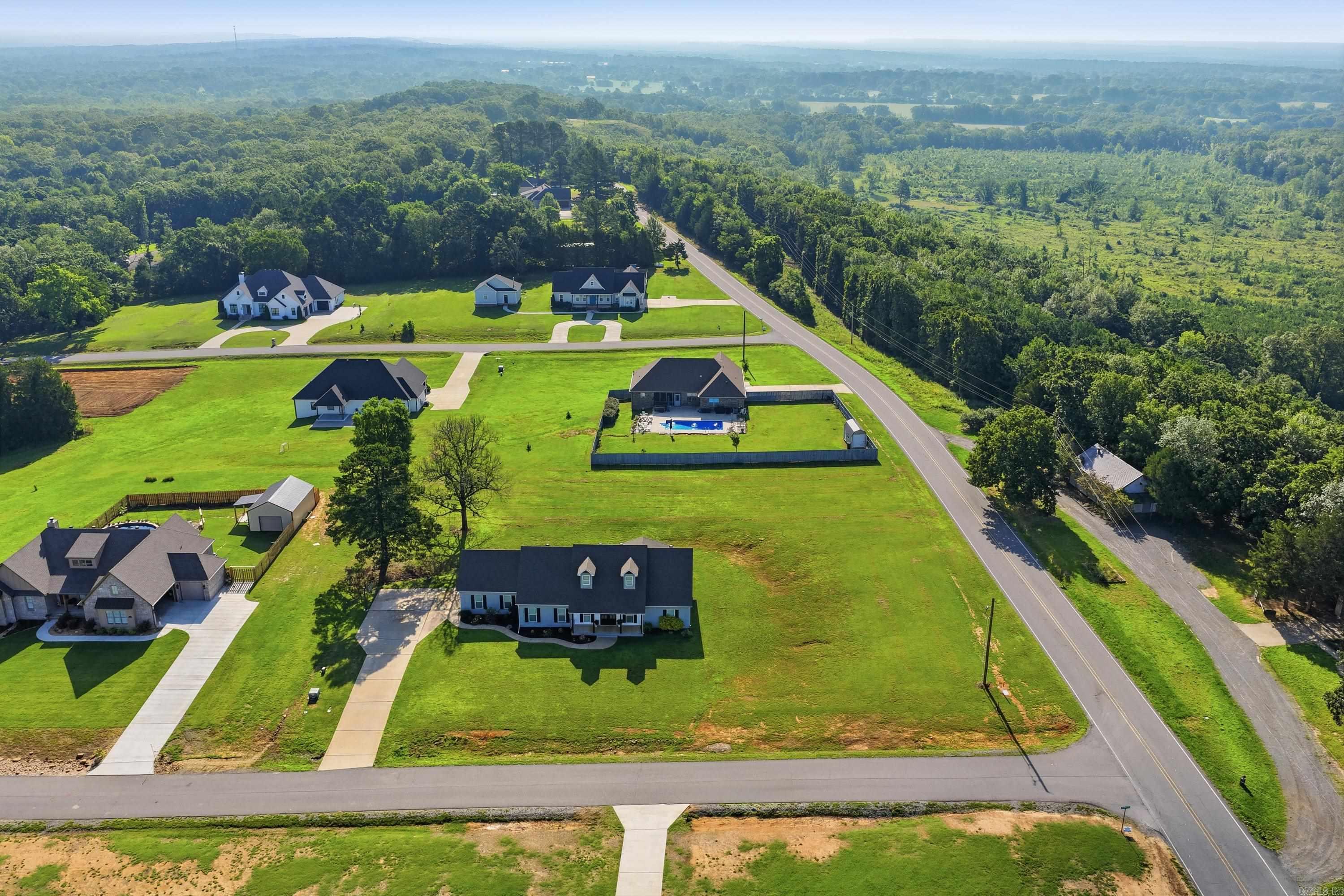 SOUTHERN MANOR - Residential