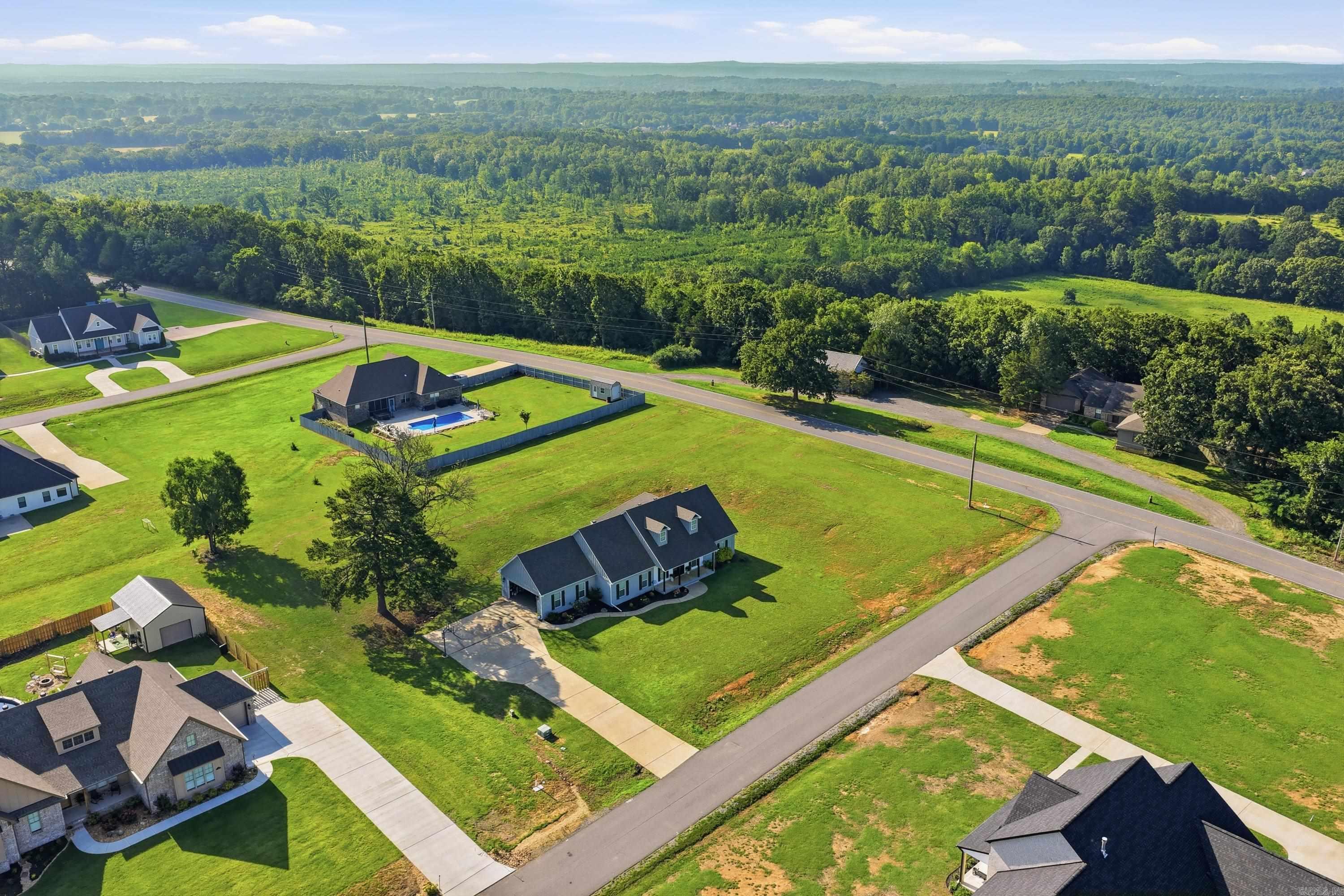 SOUTHERN MANOR - Residential