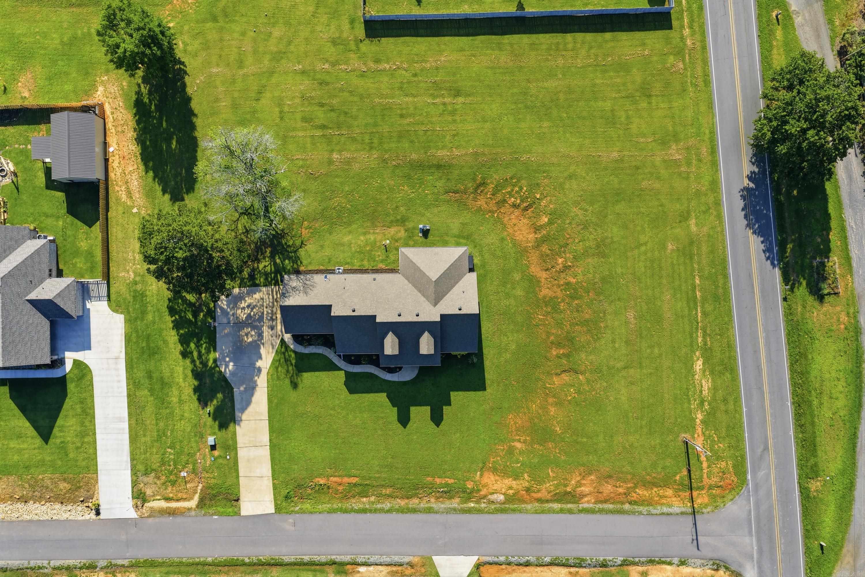SOUTHERN MANOR - Residential