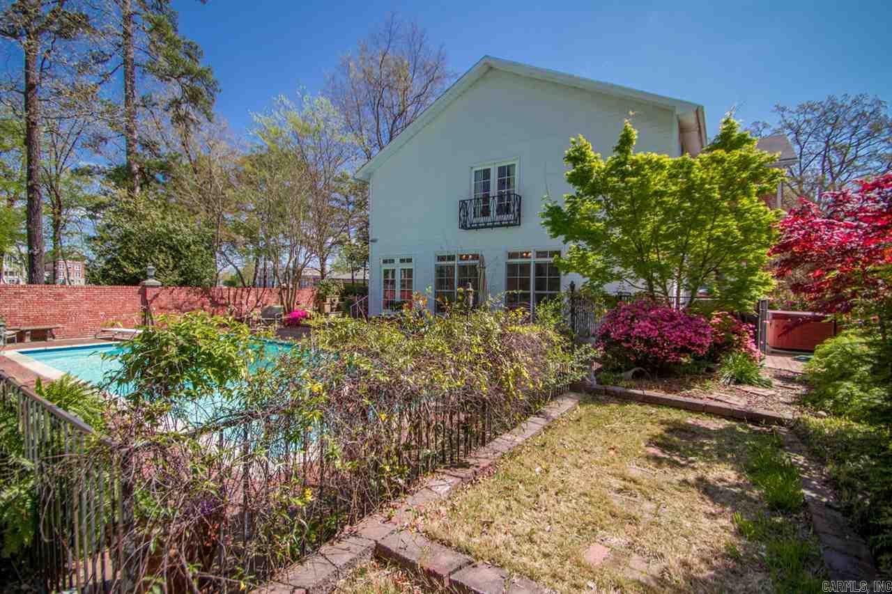 Newtons - Residential