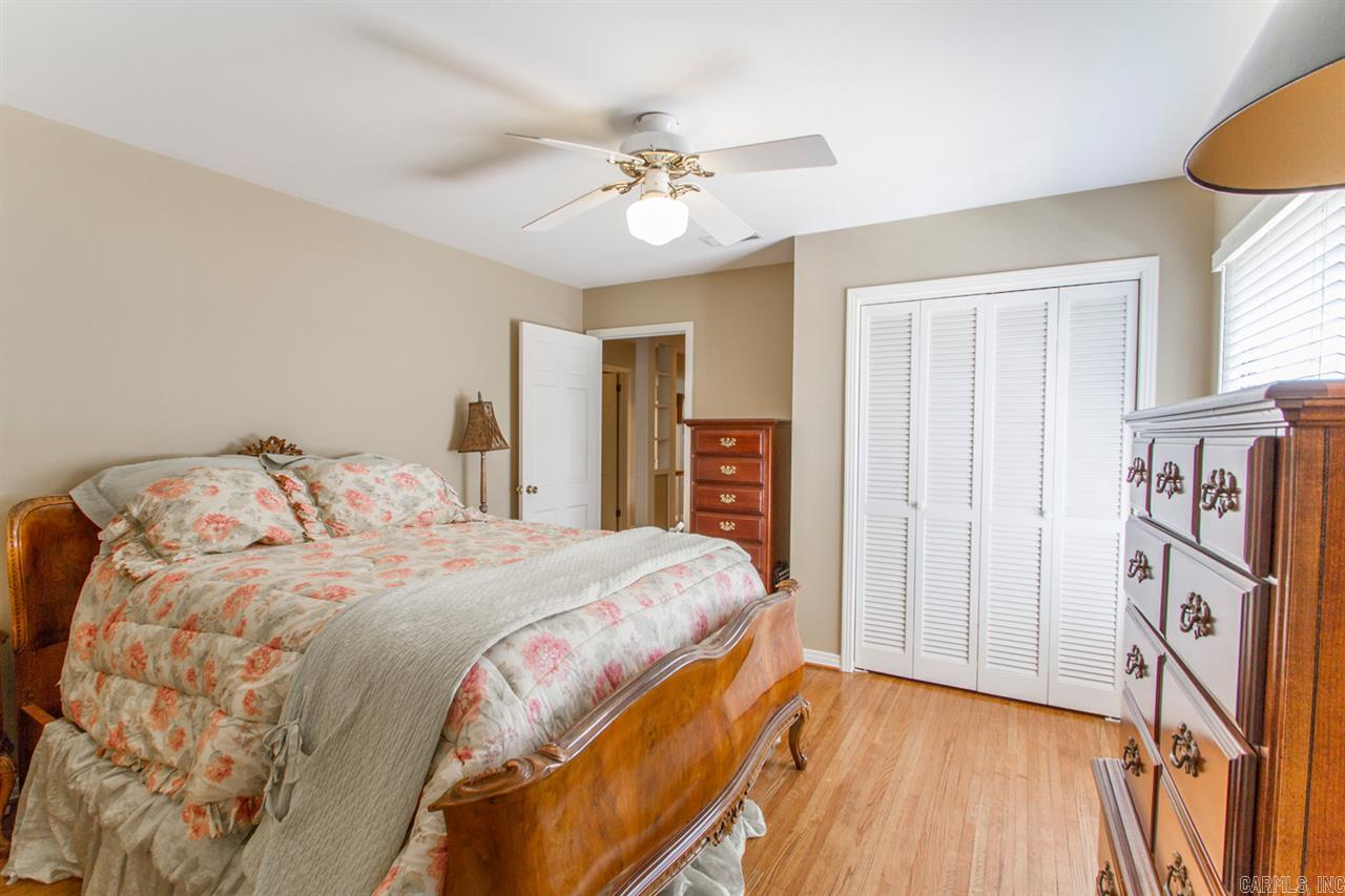 Newtons - Residential
