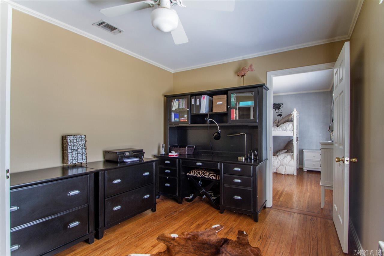 Newtons - Residential