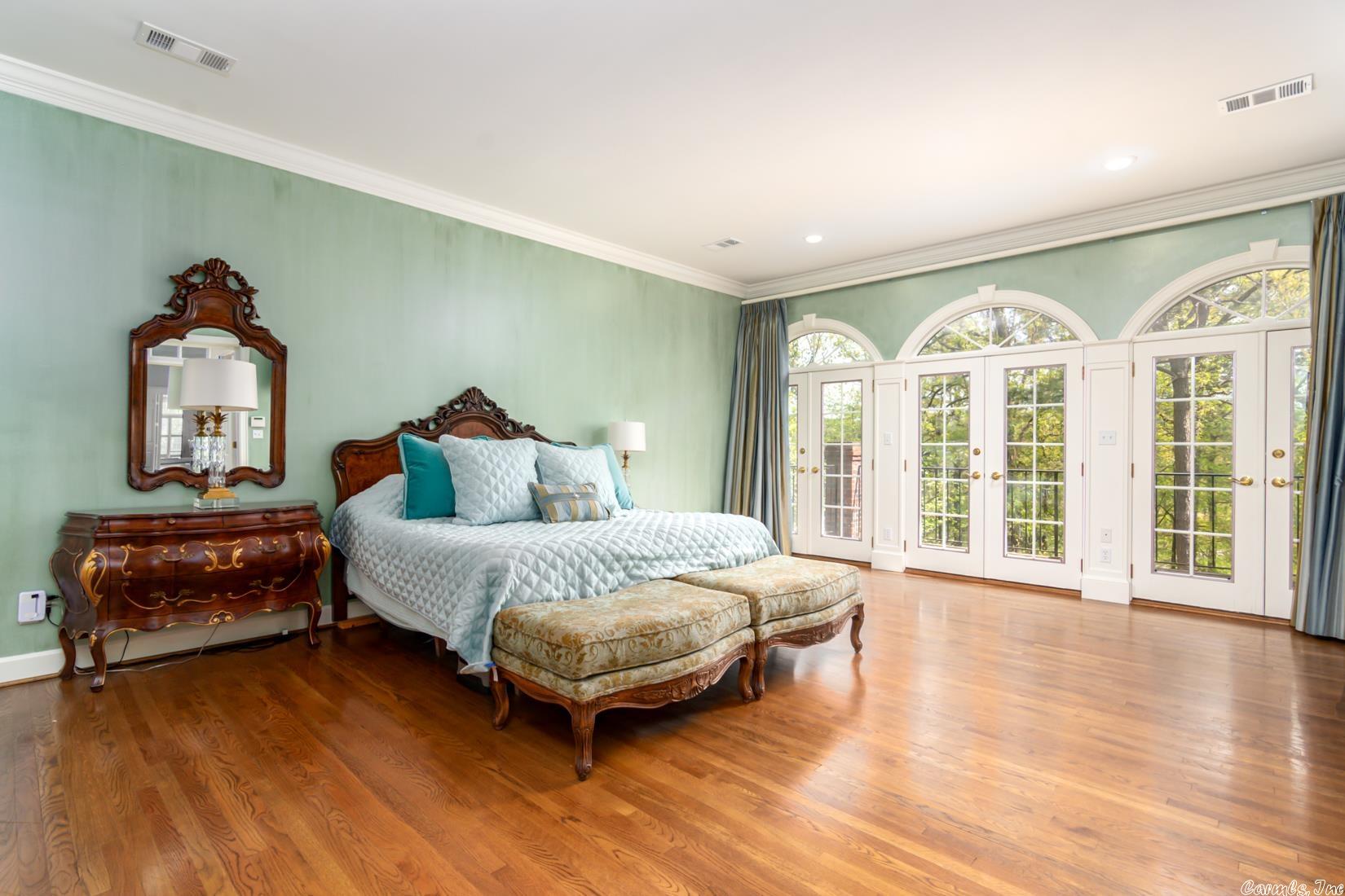 PLEASANT VALLEY - Residential