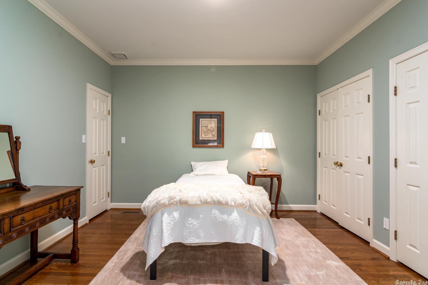 PLEASANT VALLEY - Residential