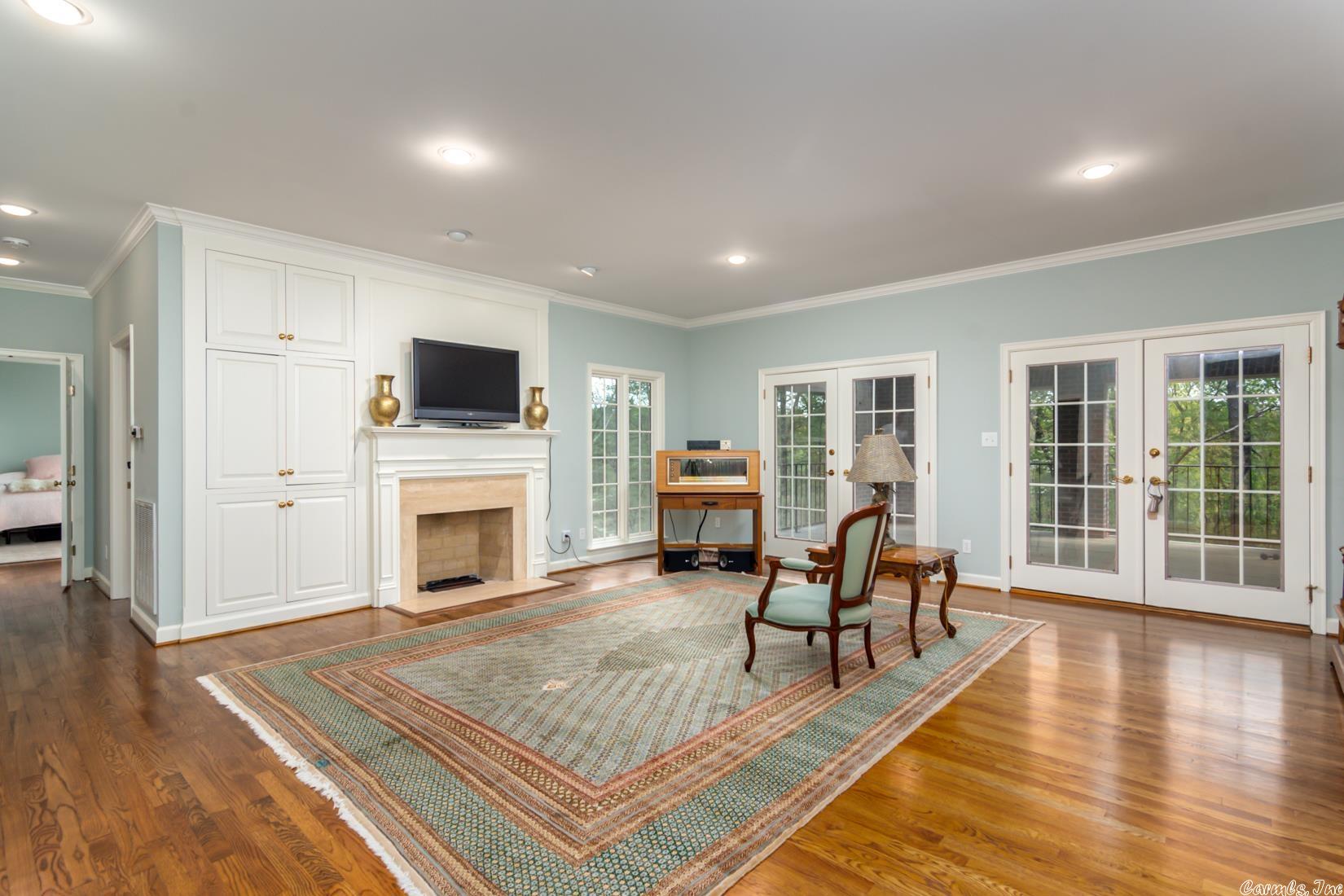 PLEASANT VALLEY - Residential