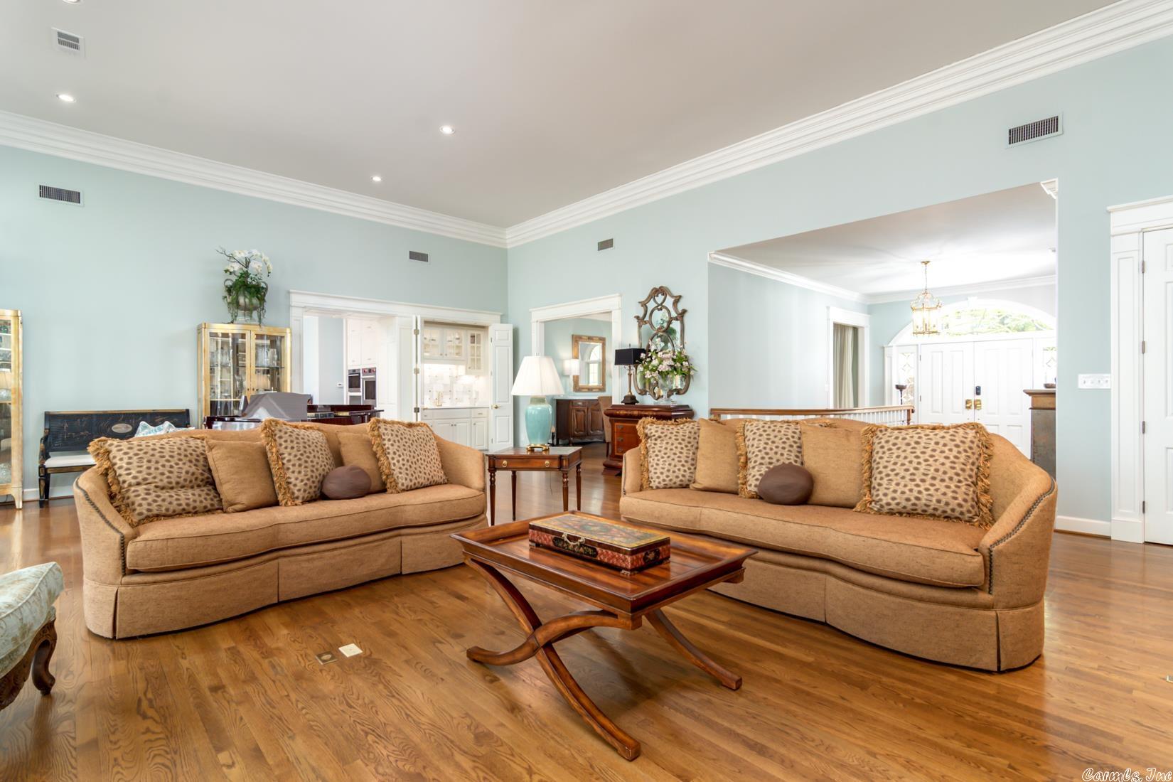 PLEASANT VALLEY - Residential