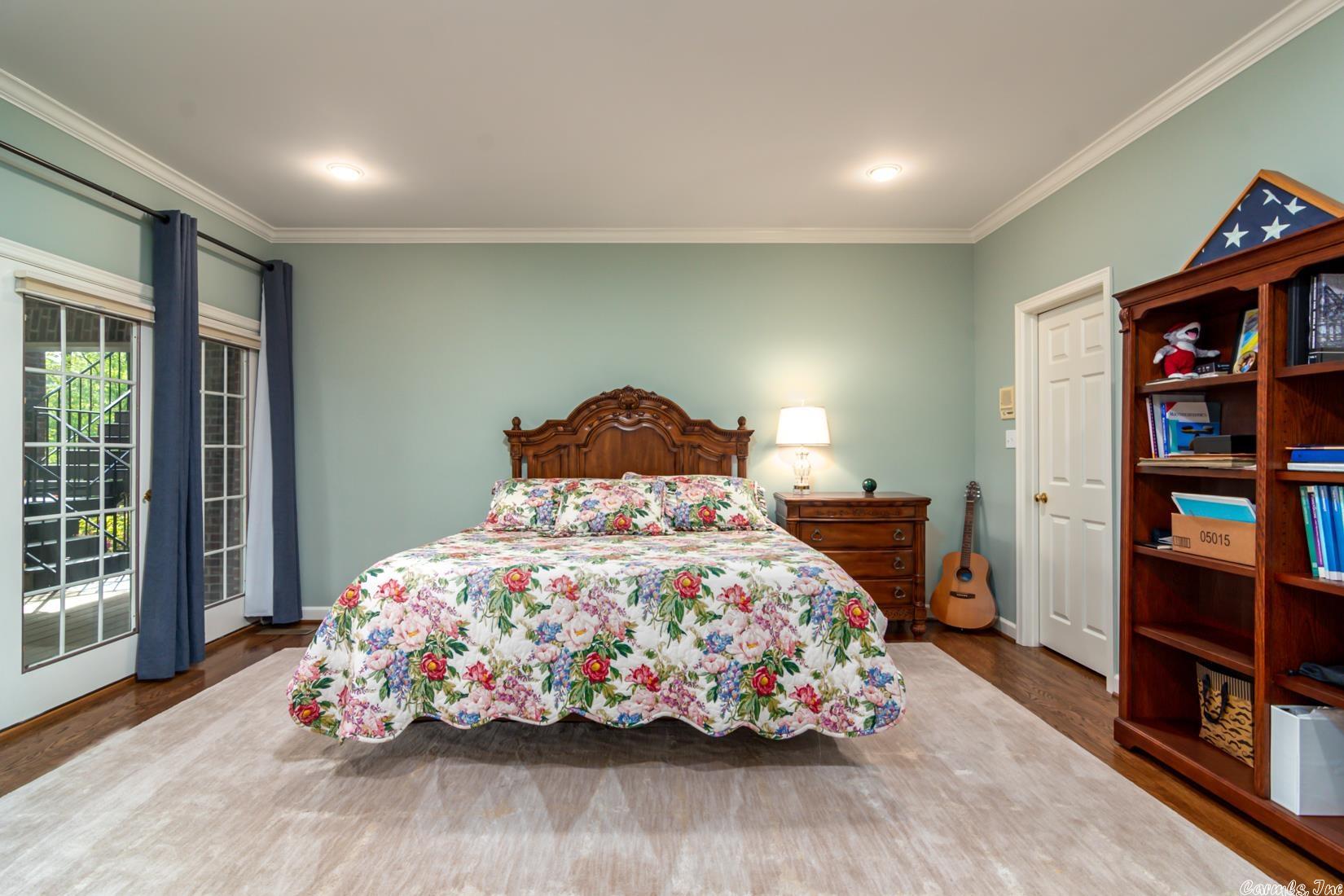PLEASANT VALLEY - Residential