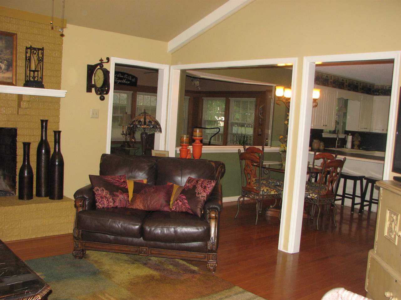 STONEWALL - Residential