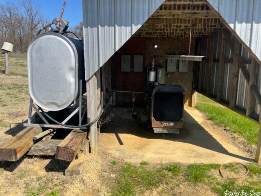 Metes & Bounds - Commercial Sale