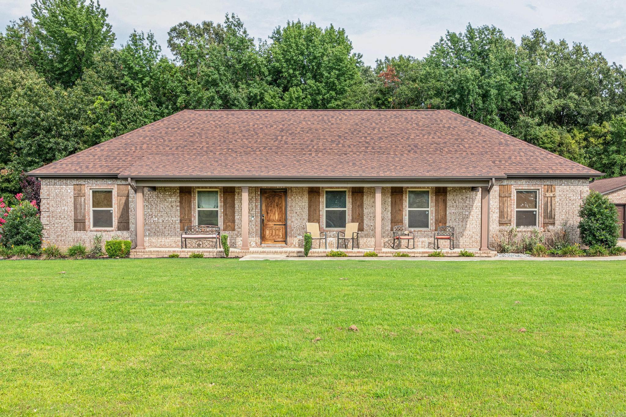 PARKWAY PLANTATION - Residential
