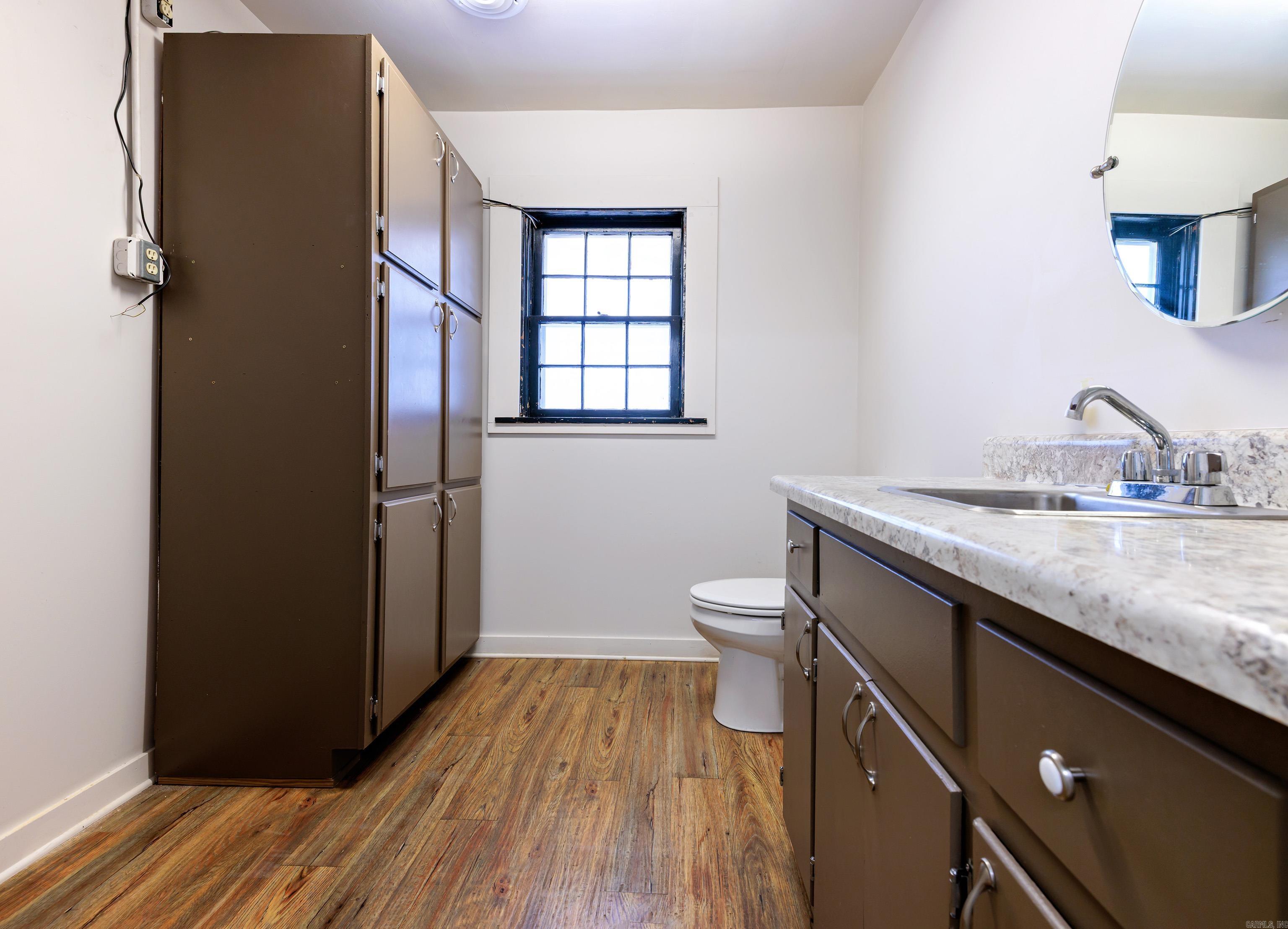 West Haven - Commercial Sale