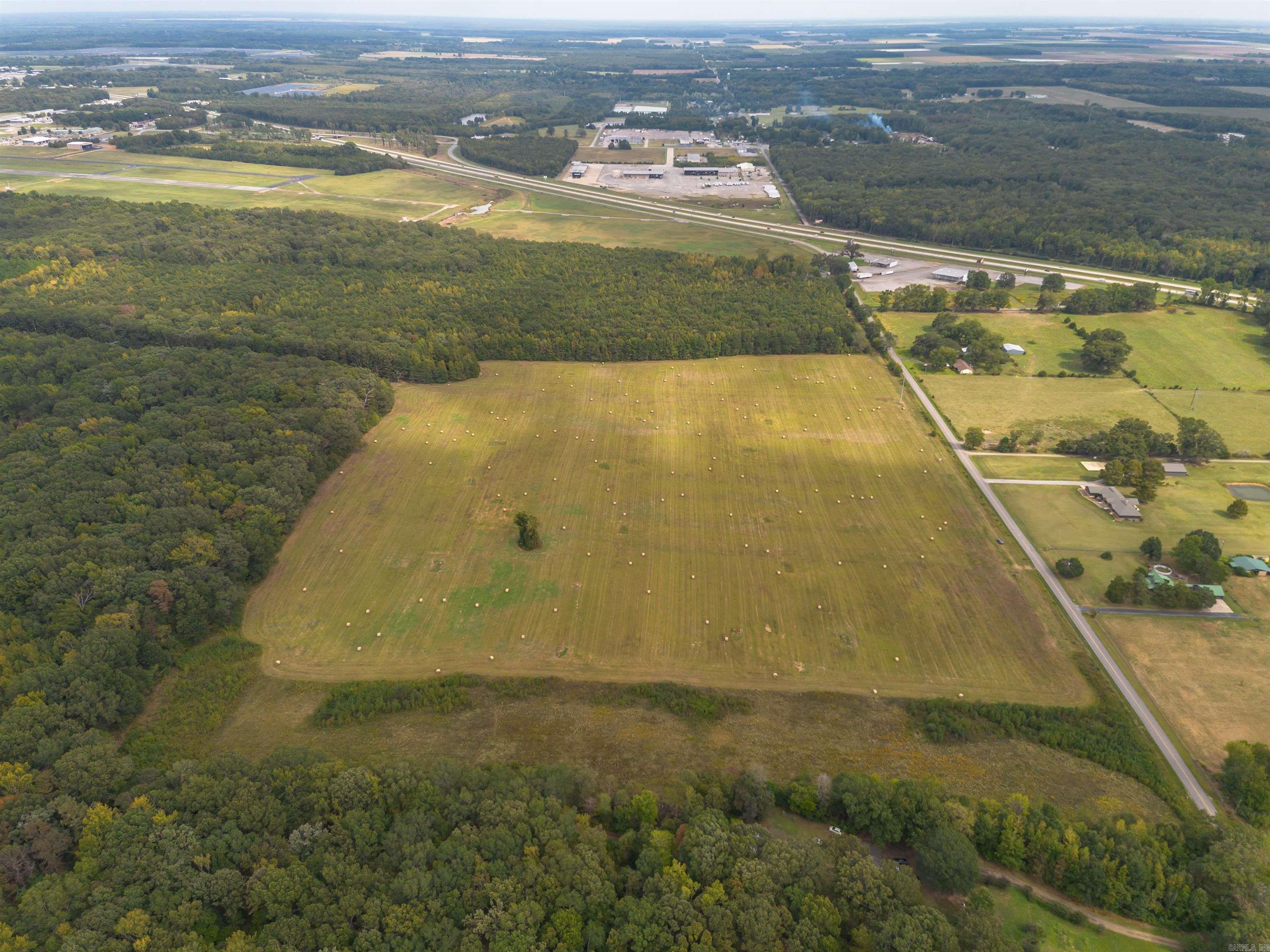 Searcy Outlots - Land