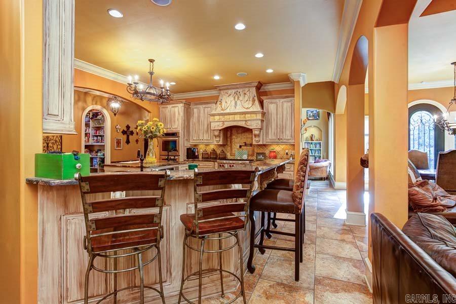 CHENAL DOWNS - Residential