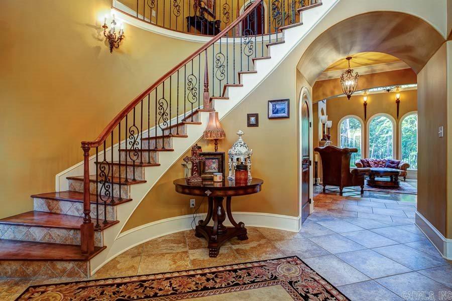 CHENAL DOWNS - Residential