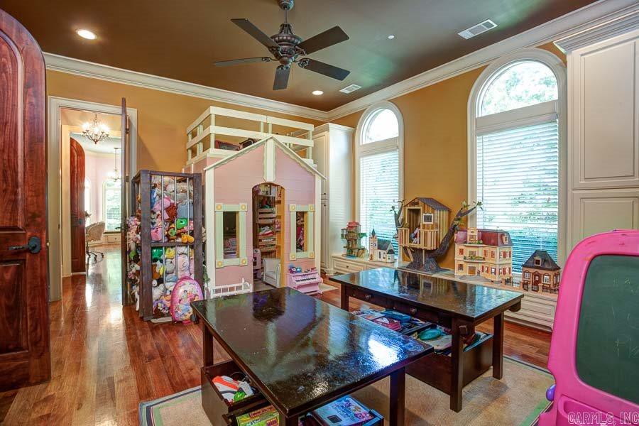 CHENAL DOWNS - Residential