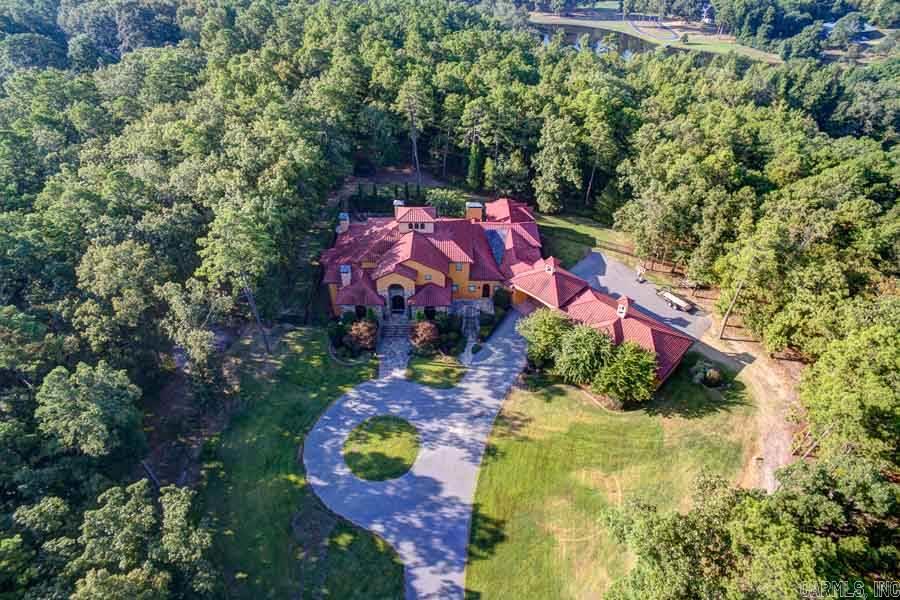 CHENAL DOWNS - Residential