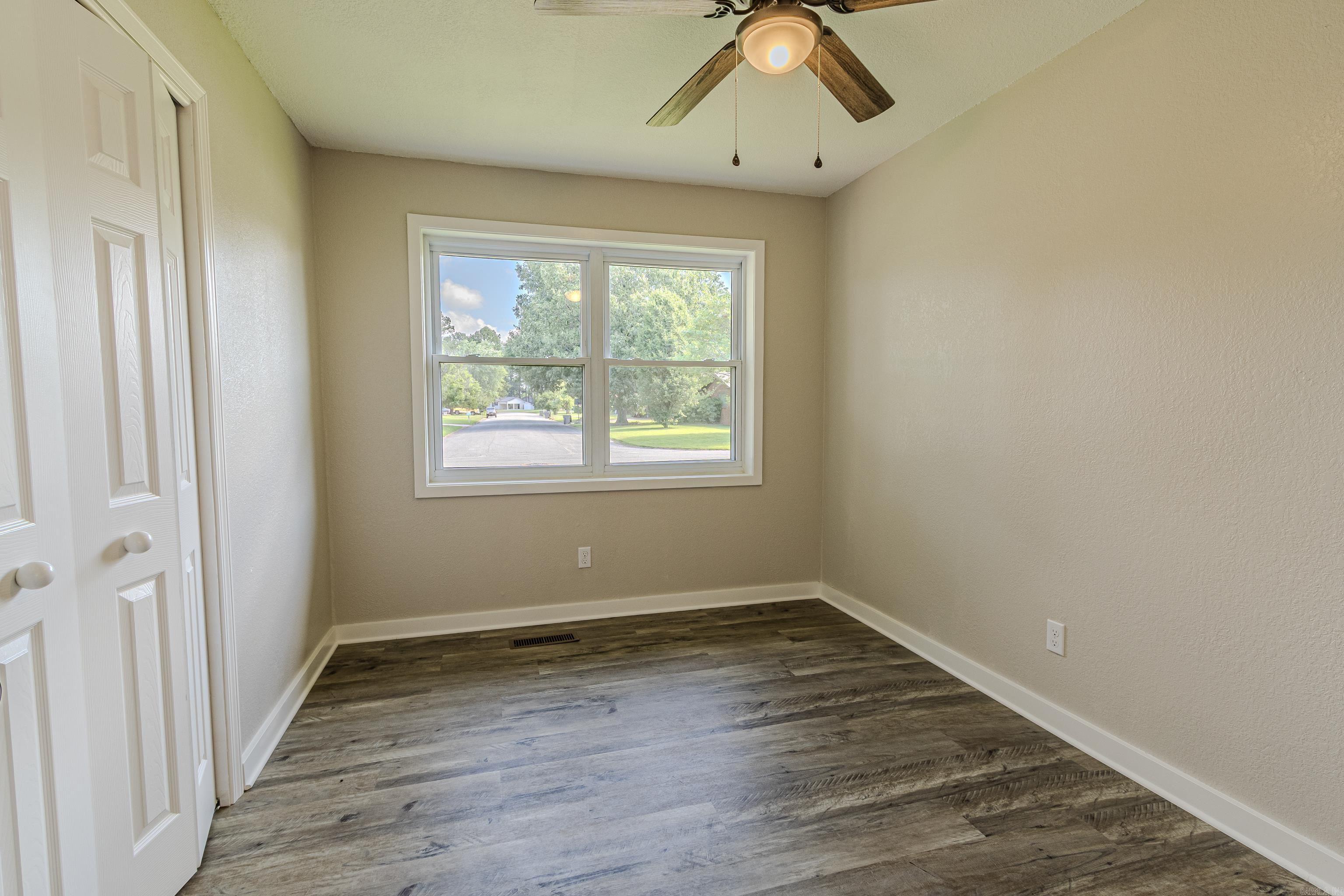 Sundale 2nd - Residential