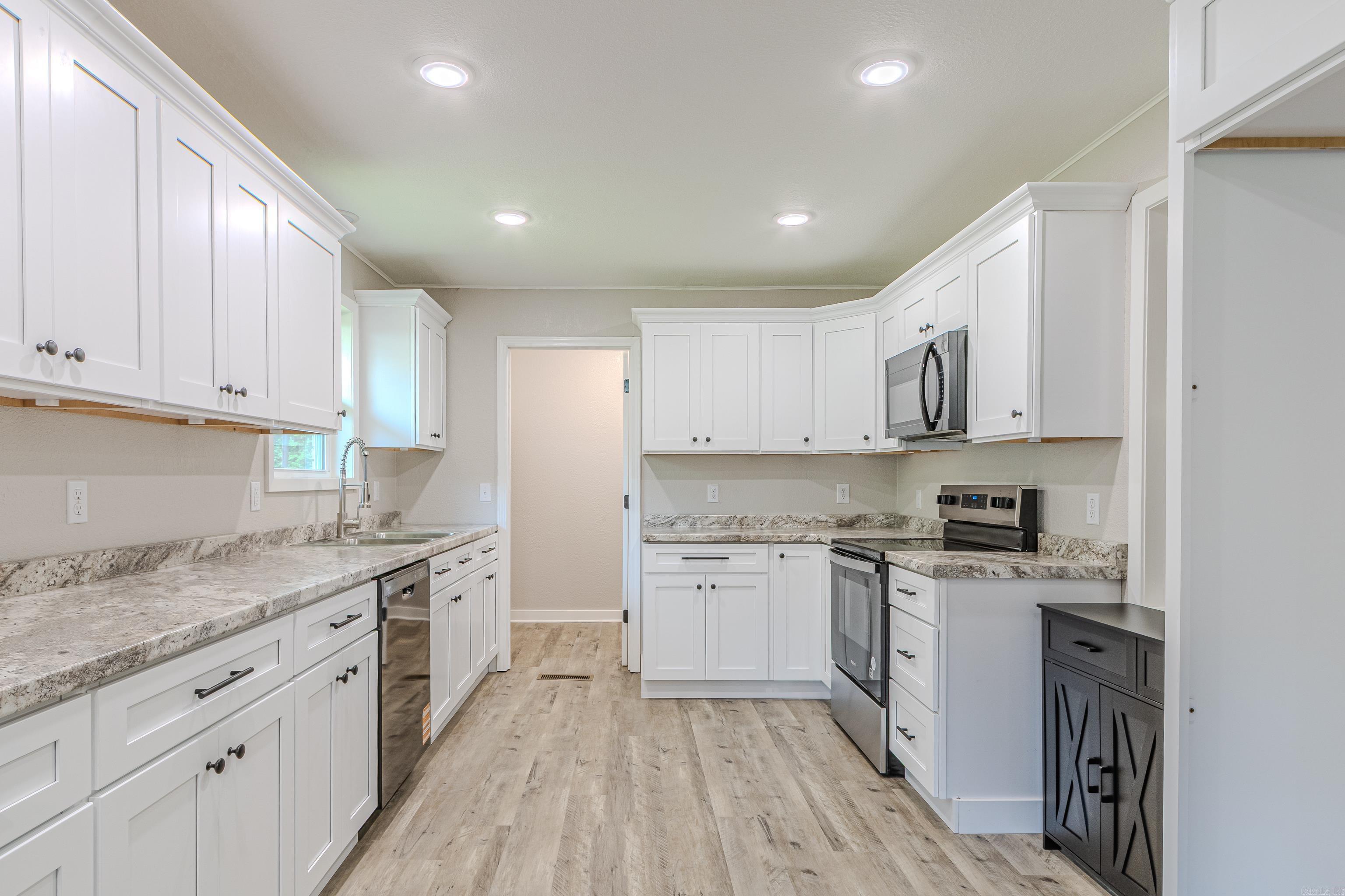 Sundale 2nd - Residential