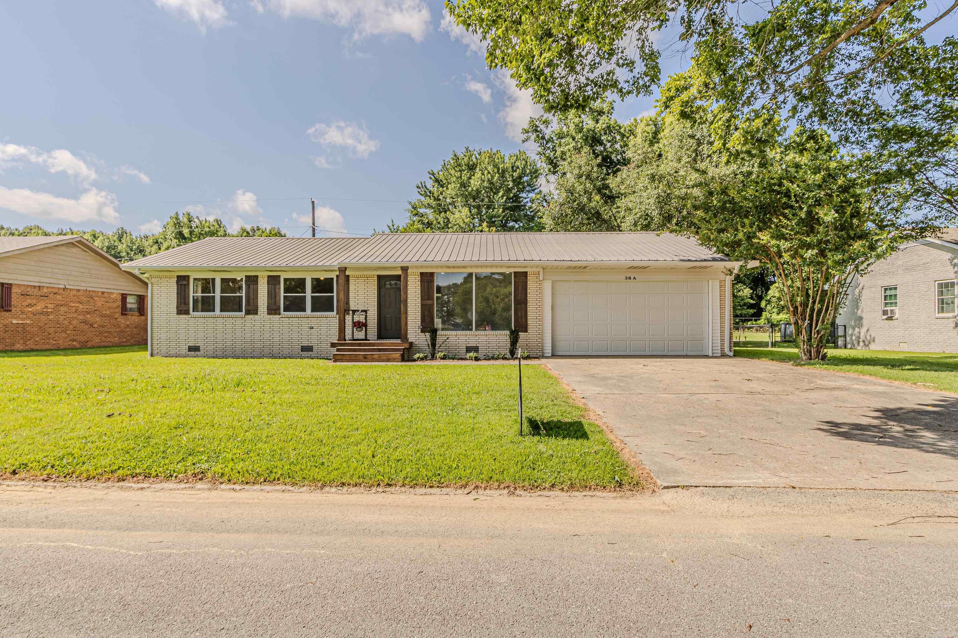 Sundale 2nd - Residential