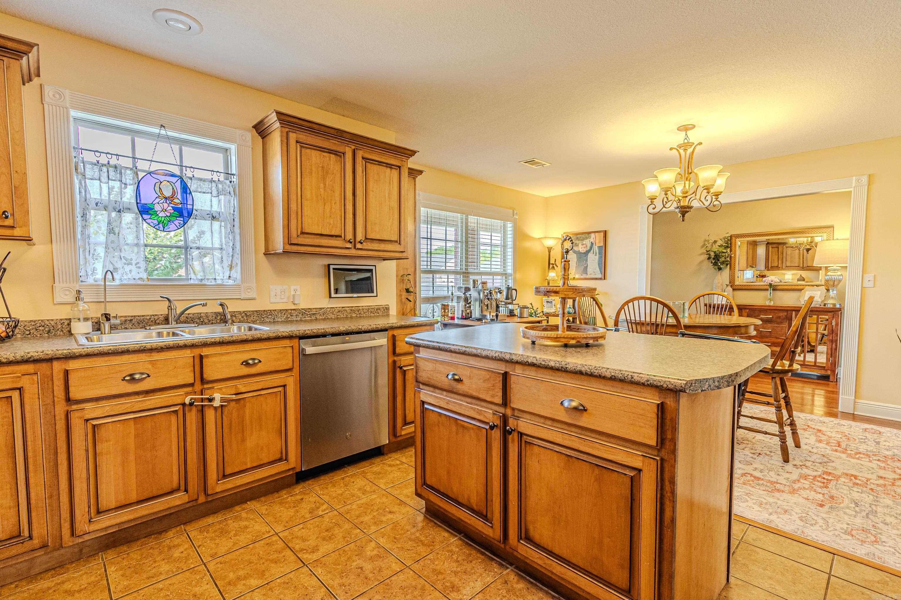 CARRIAGE HILL - Residential