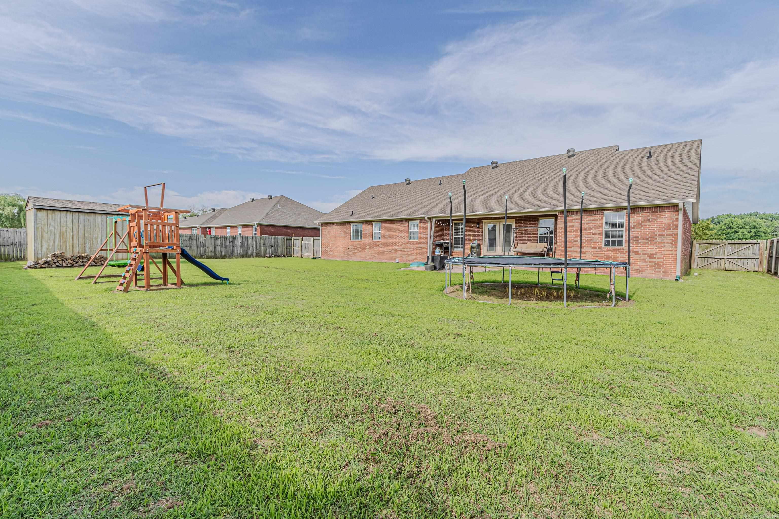 CARRIAGE HILL - Residential