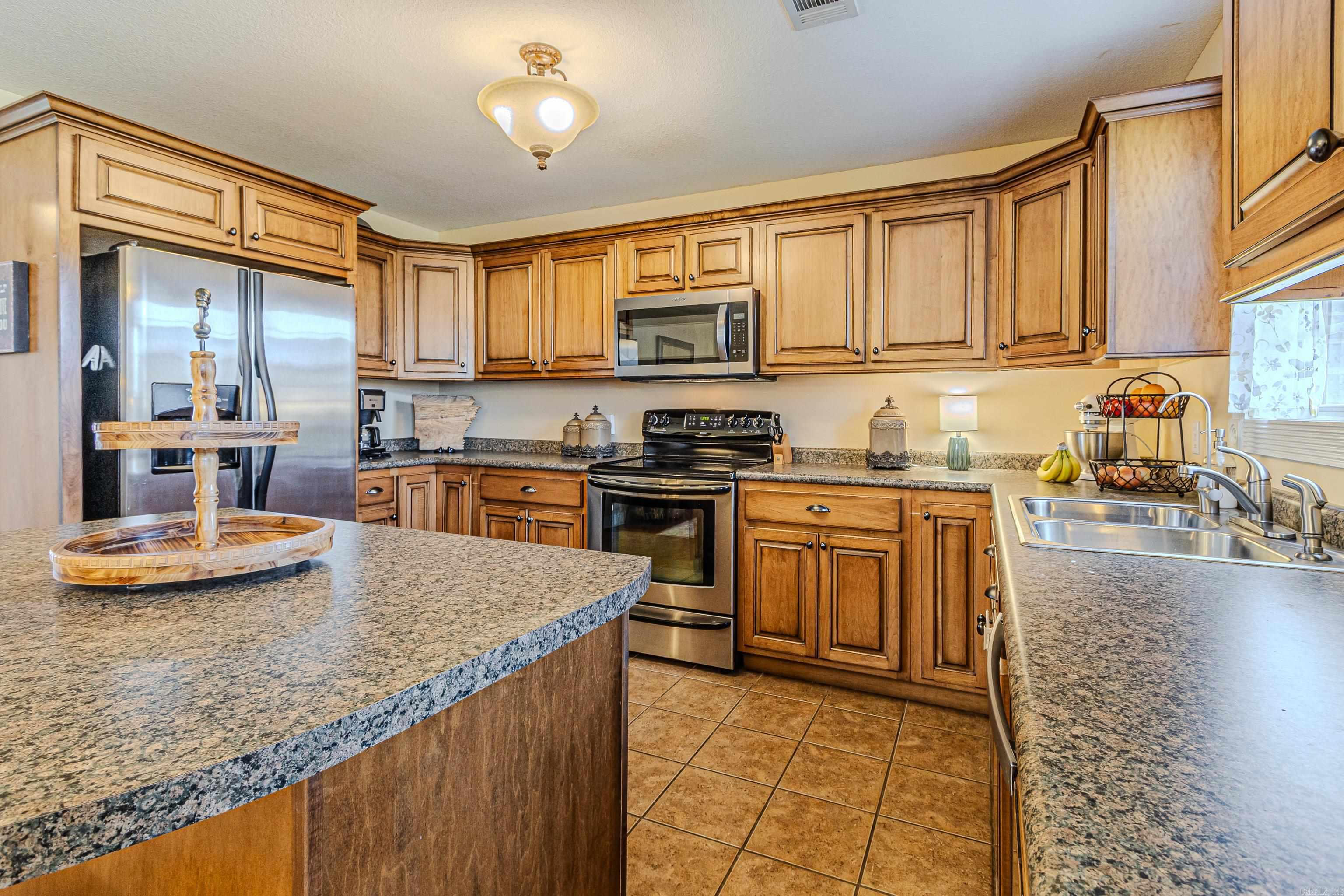 CARRIAGE HILL - Residential