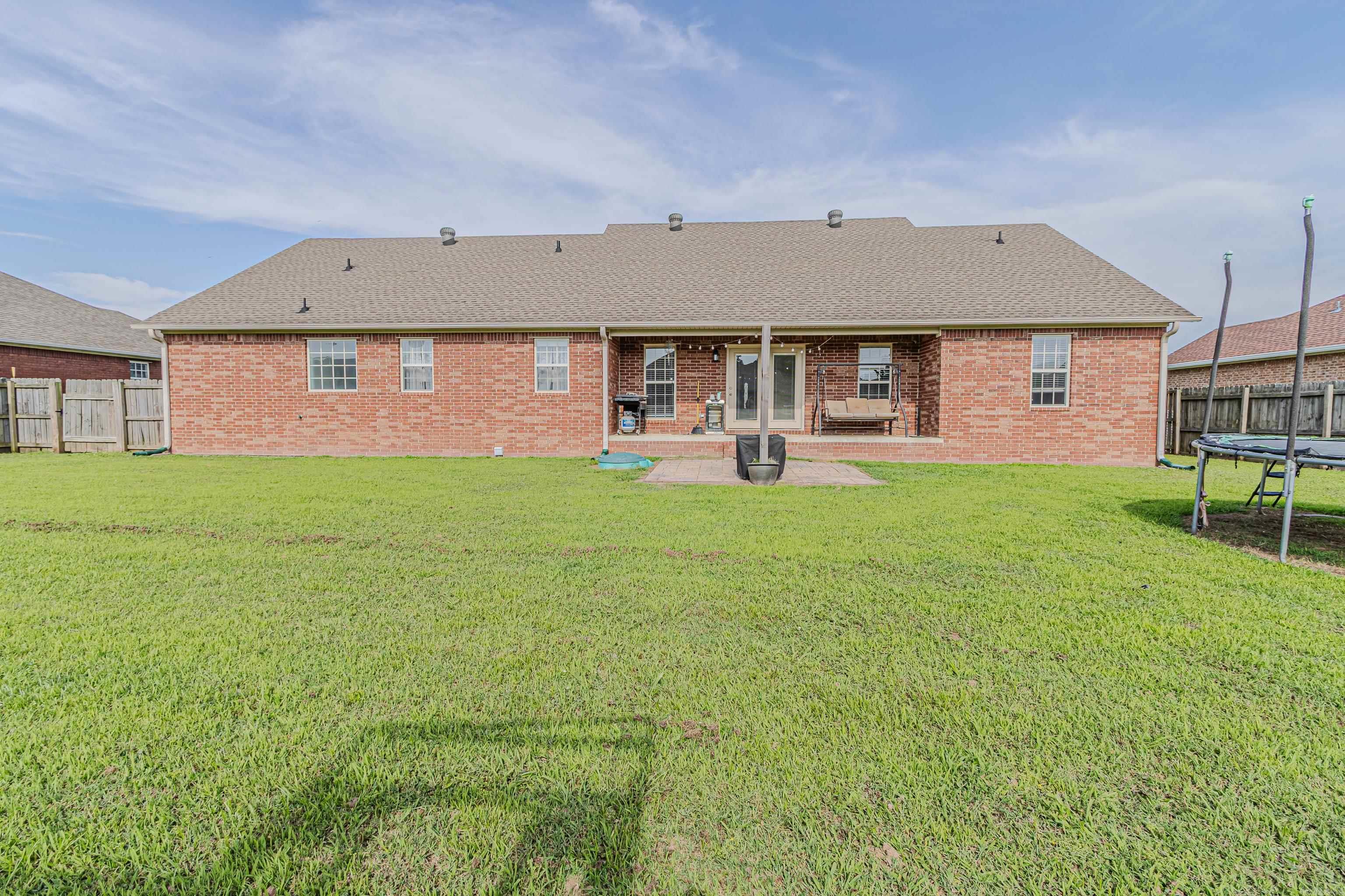 CARRIAGE HILL - Residential
