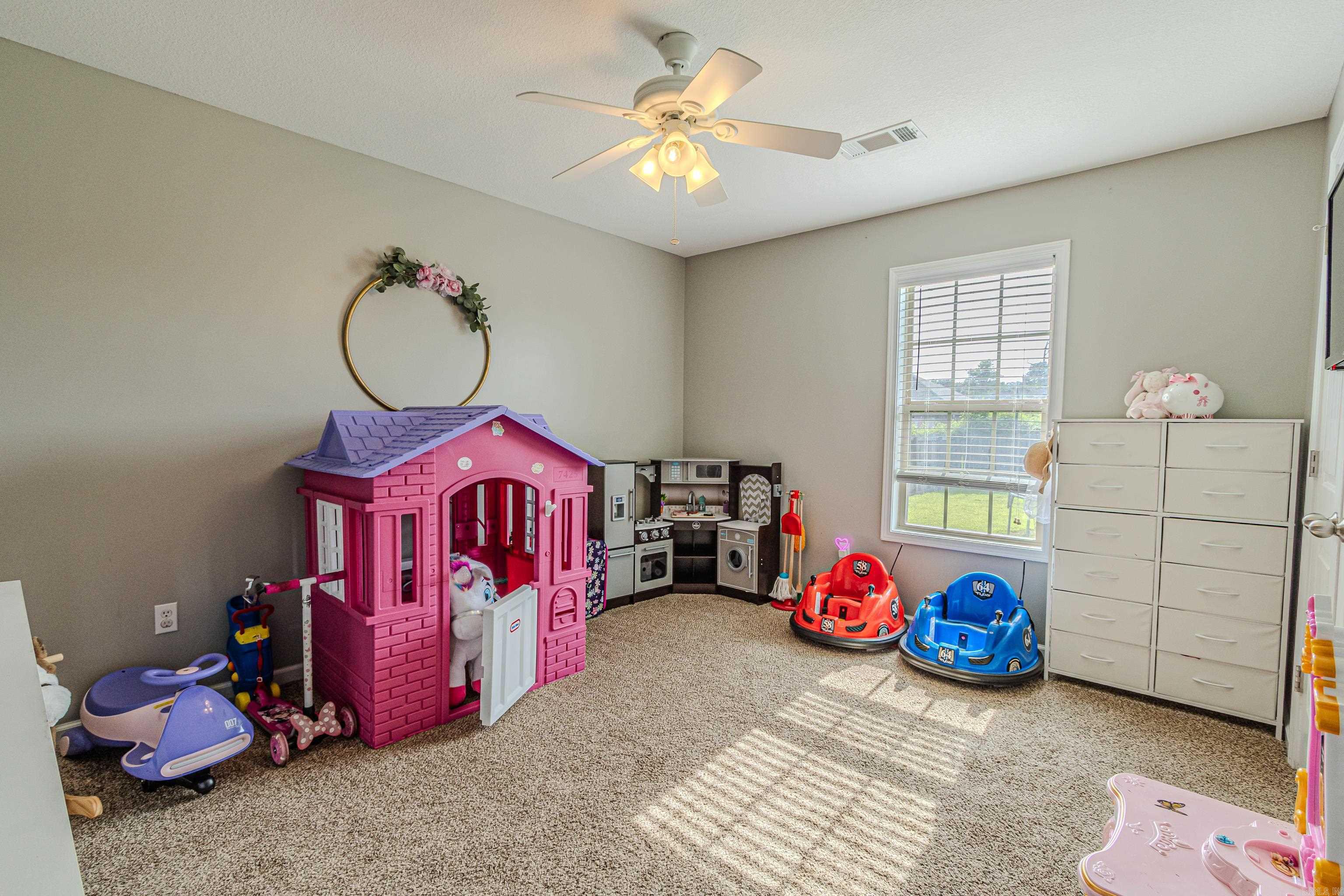CARRIAGE HILL - Residential