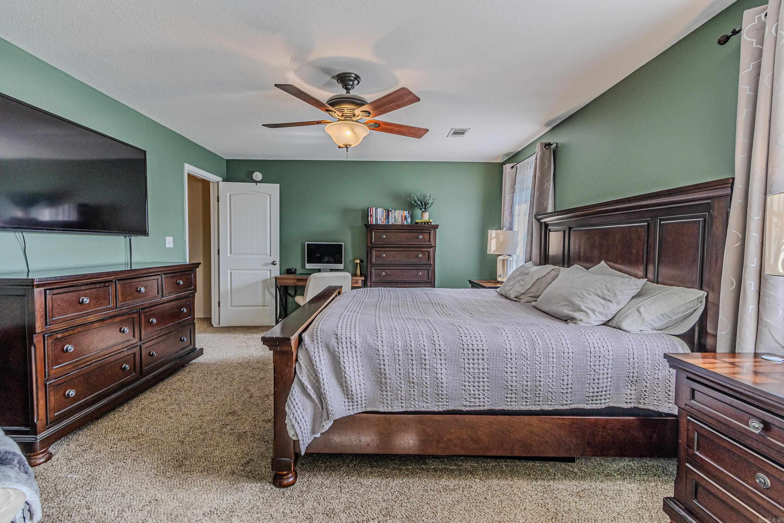 CARRIAGE HILL - Residential