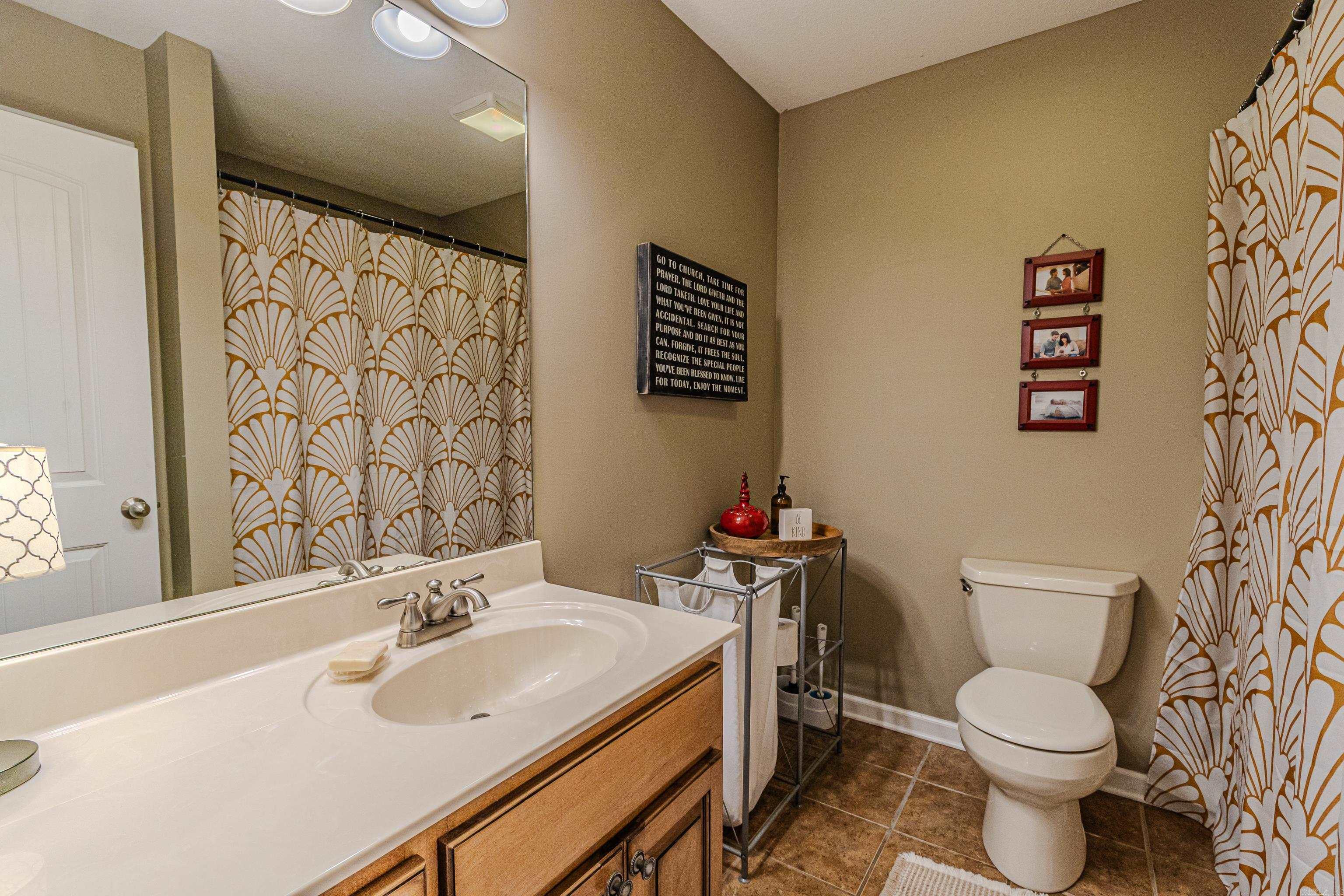 CARRIAGE HILL - Residential