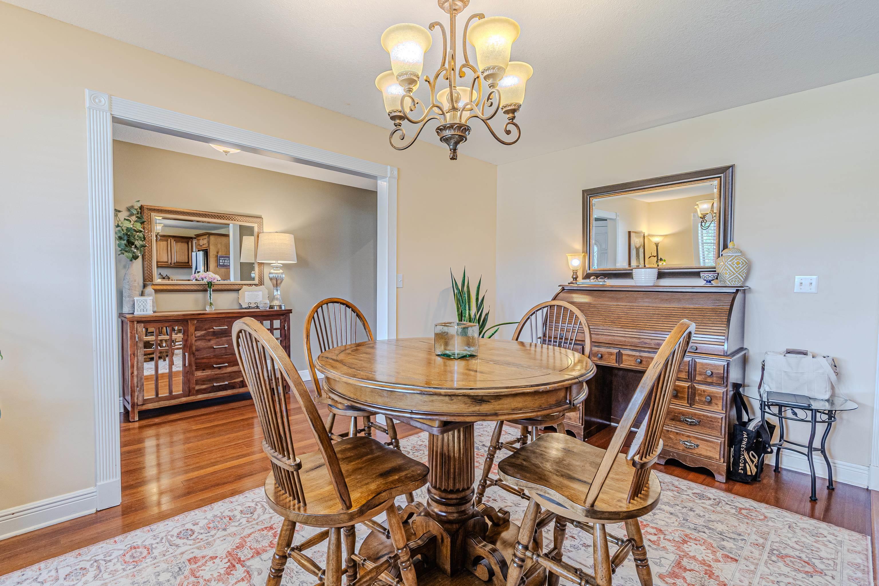 CARRIAGE HILL - Residential