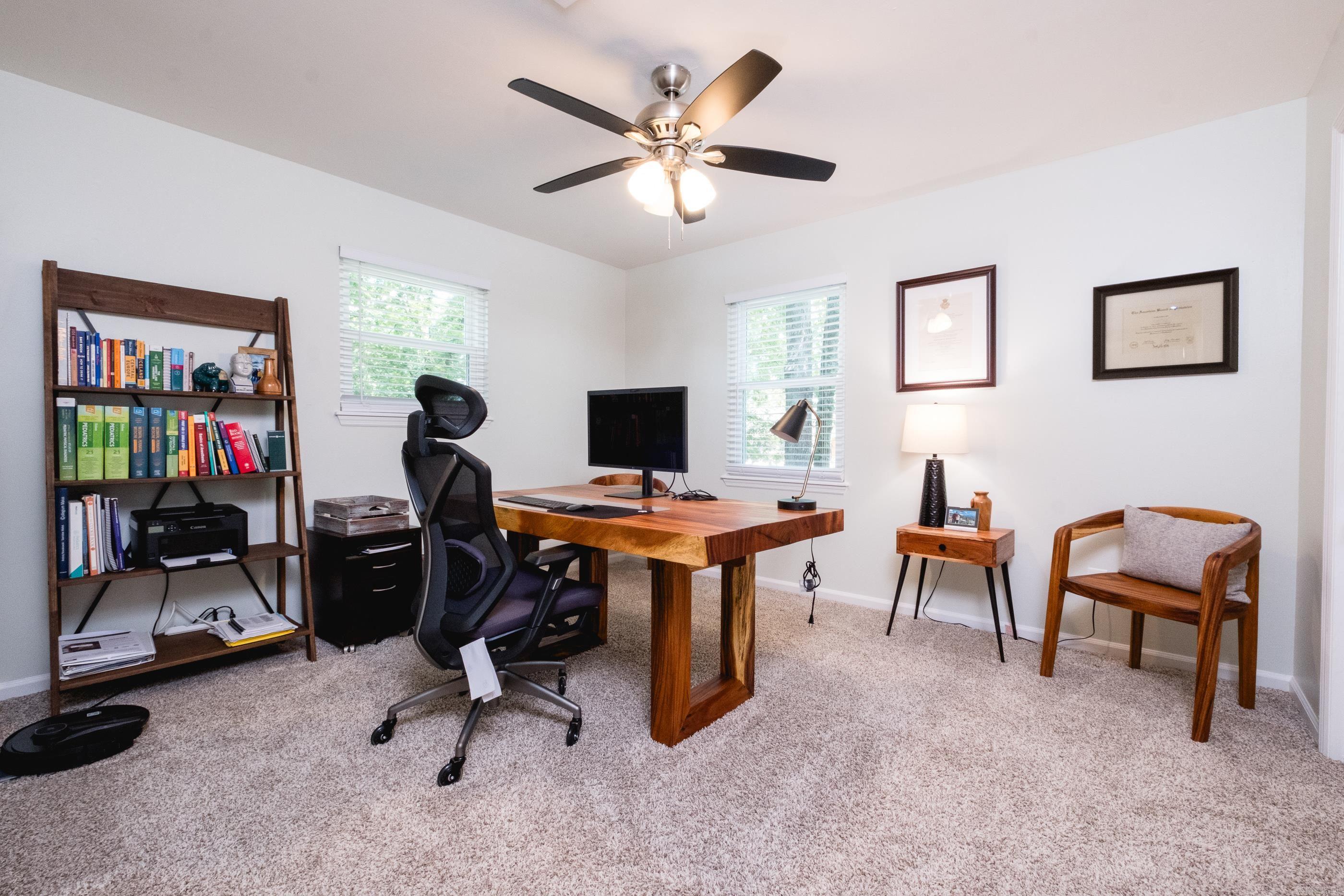 STURBRIDGE - Residential