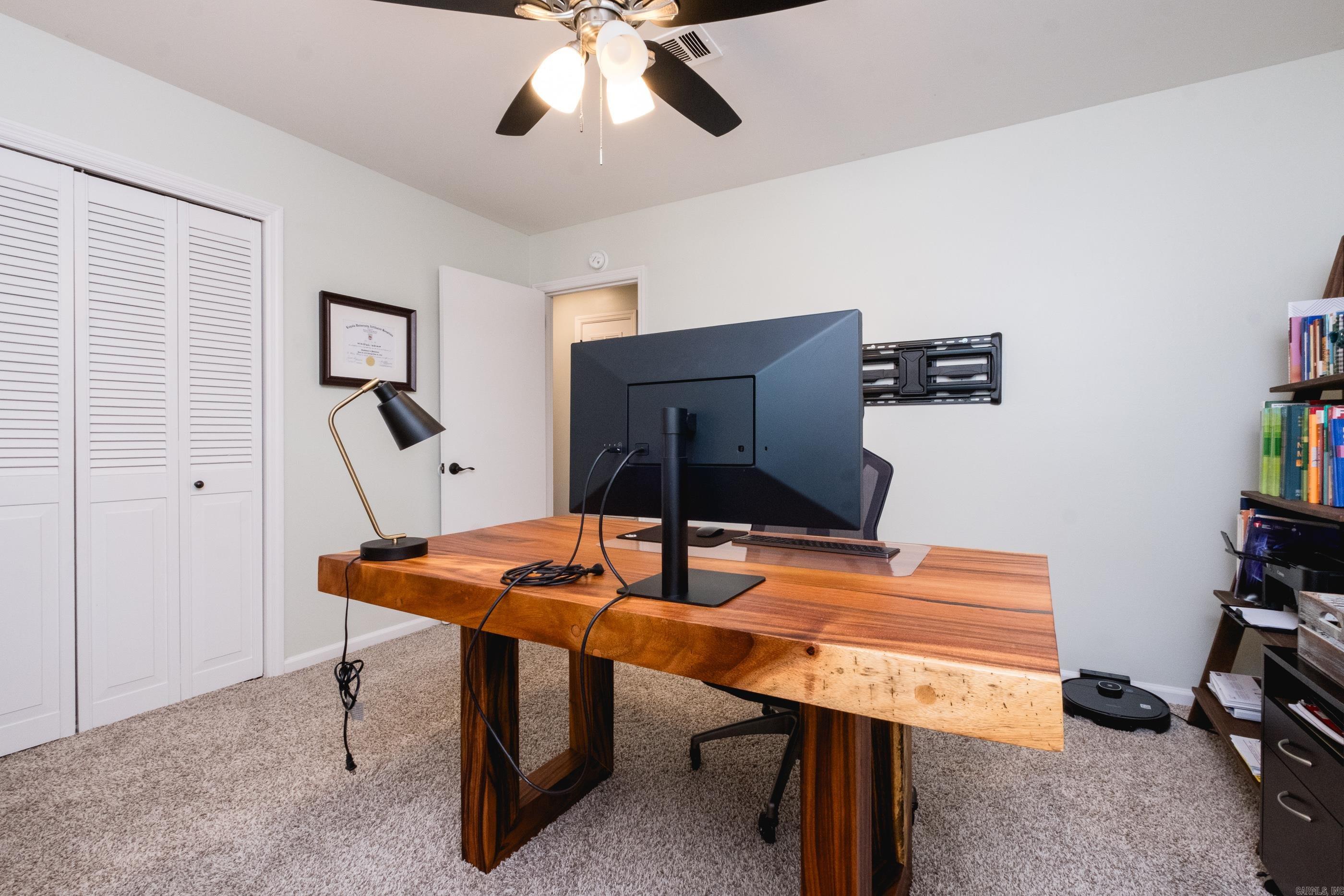 STURBRIDGE - Residential