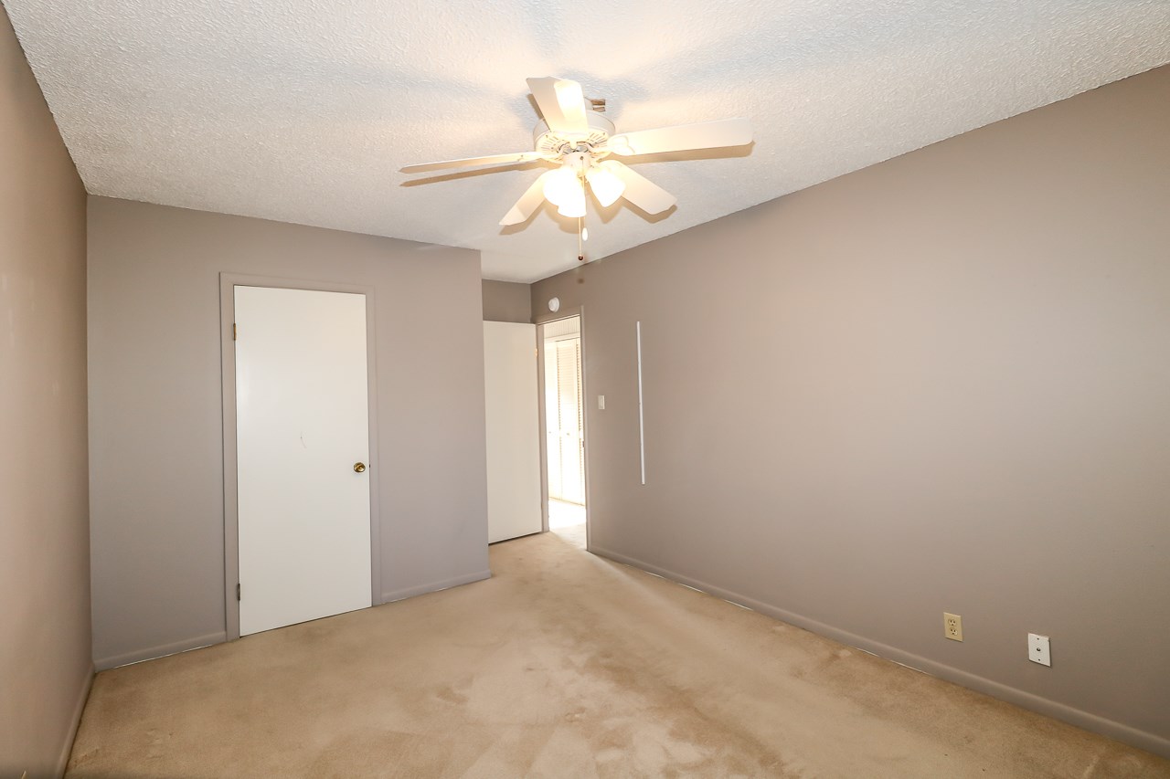 Desoto Courts - Residential