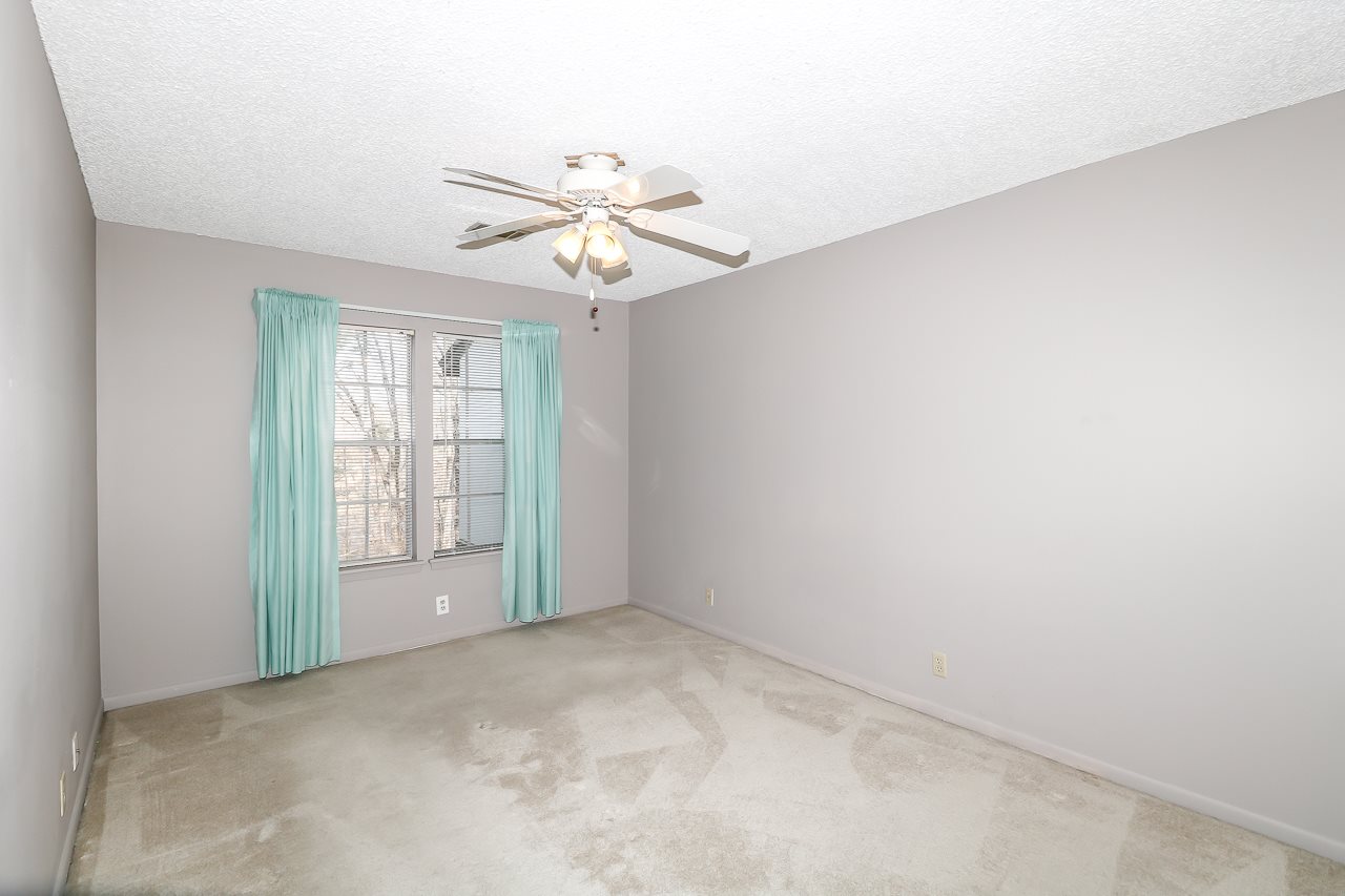 Desoto Courts - Residential