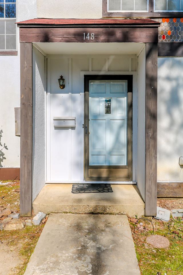 Desoto Courts - Residential