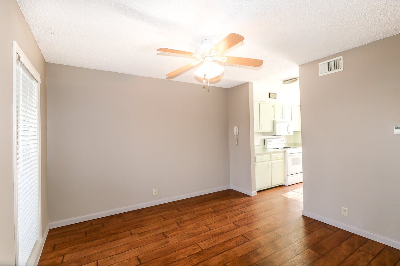 Desoto Courts - Residential