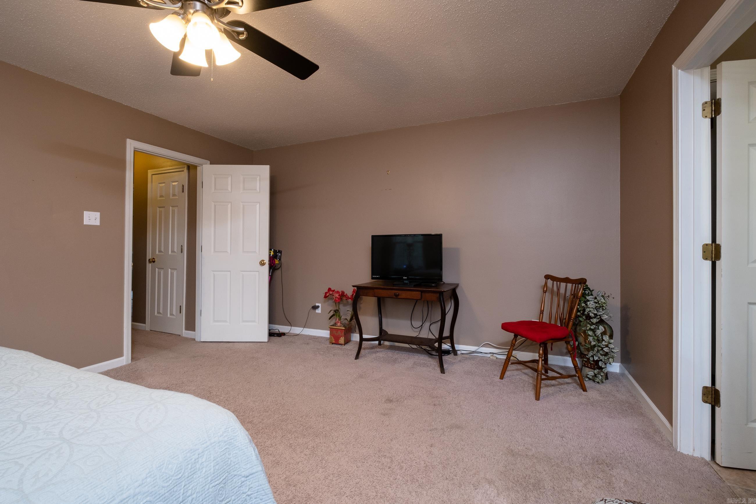 CEDAR RIDGE - Residential