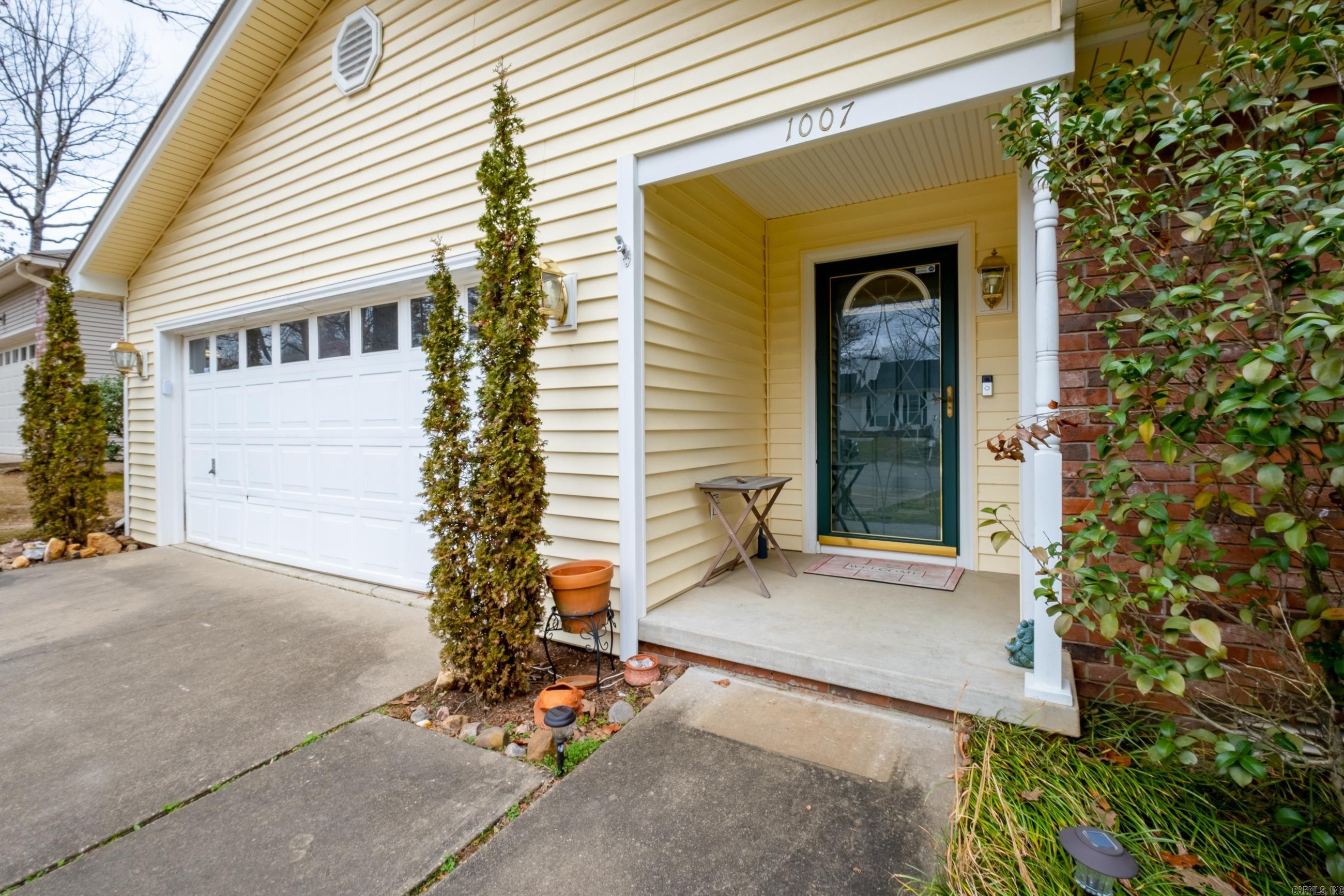 CEDAR RIDGE - Residential