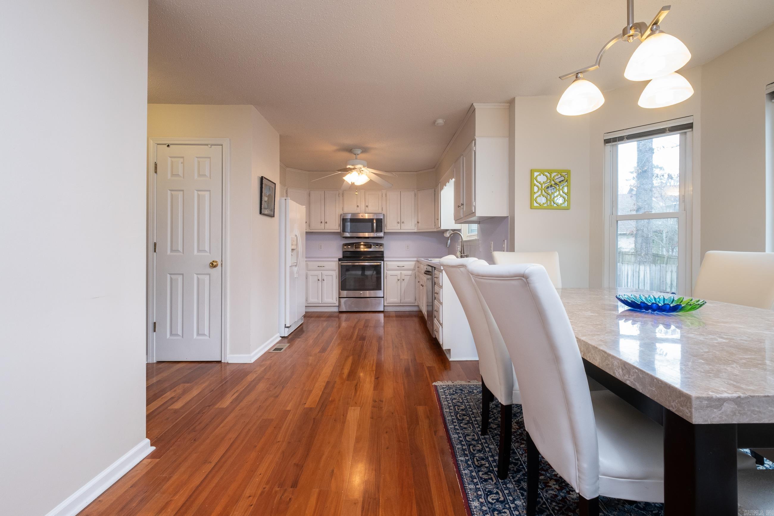 CEDAR RIDGE - Residential