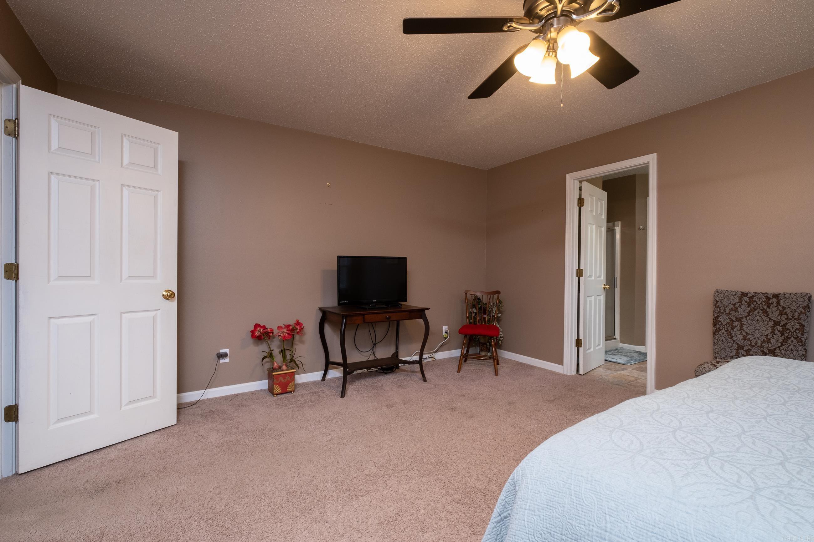 CEDAR RIDGE - Residential