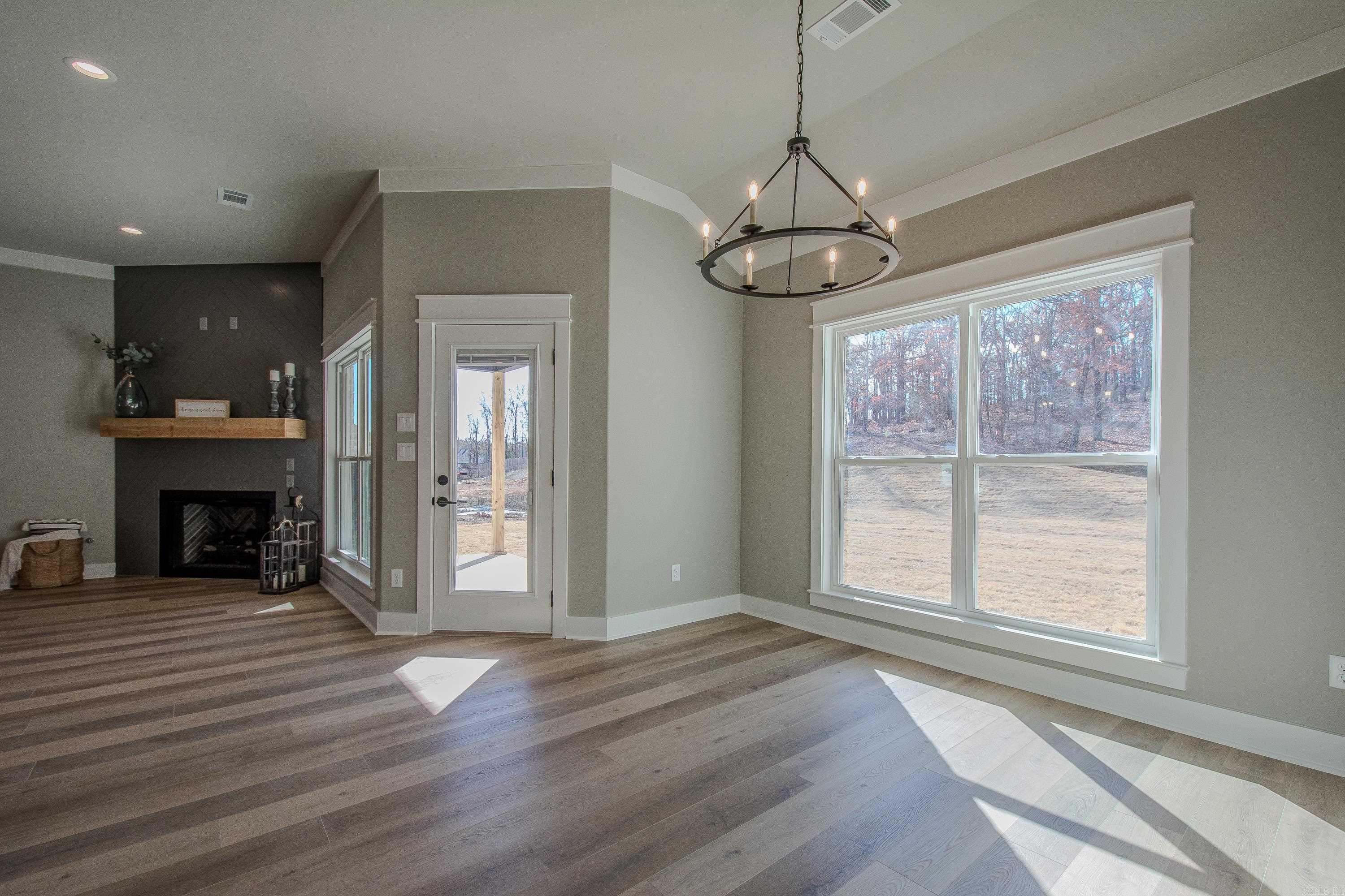 MILLERS GLENN - Residential