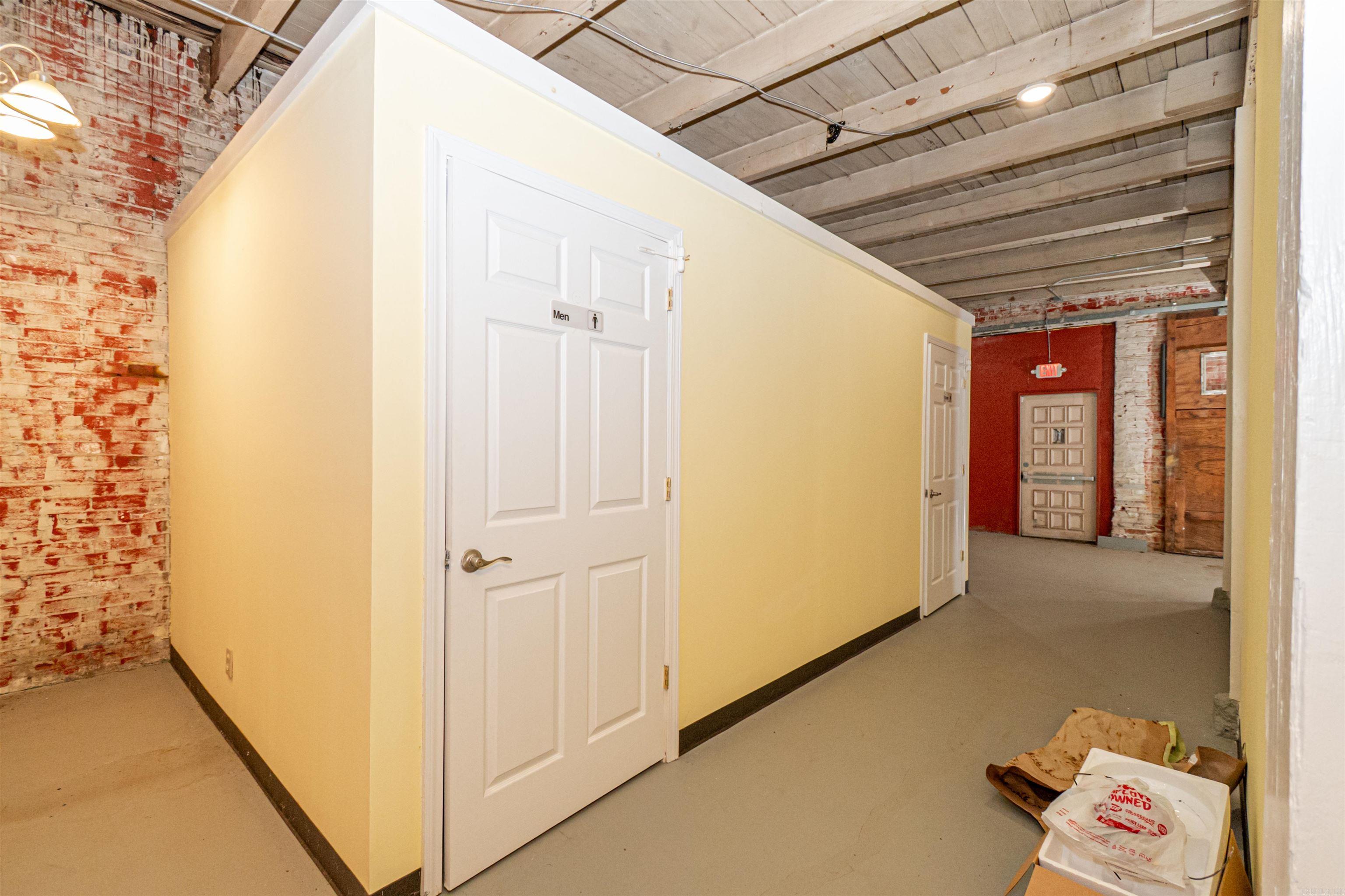 Monticello Original - Commercial Sale