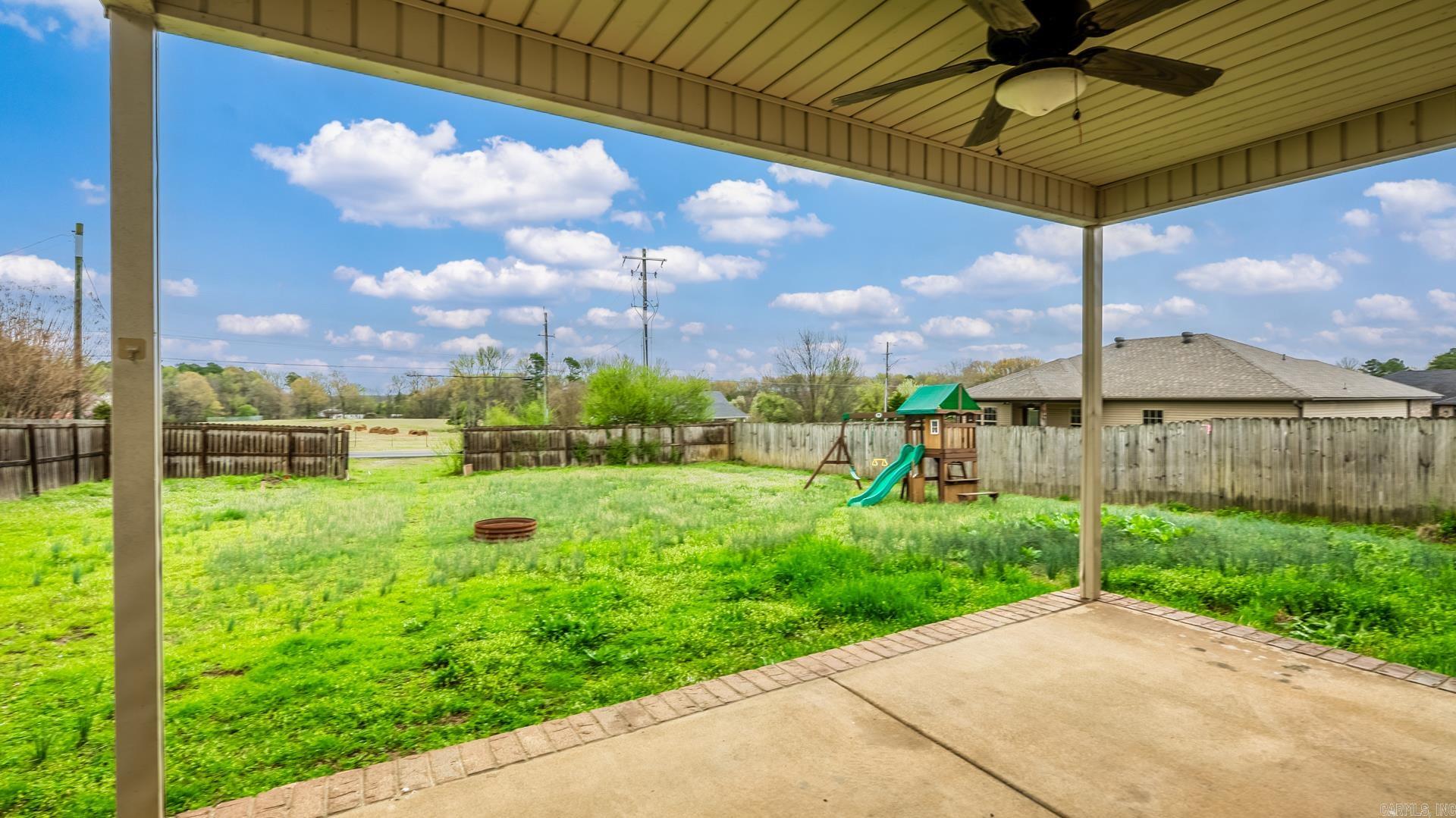 MAGNOLIA ESTATES - Residential