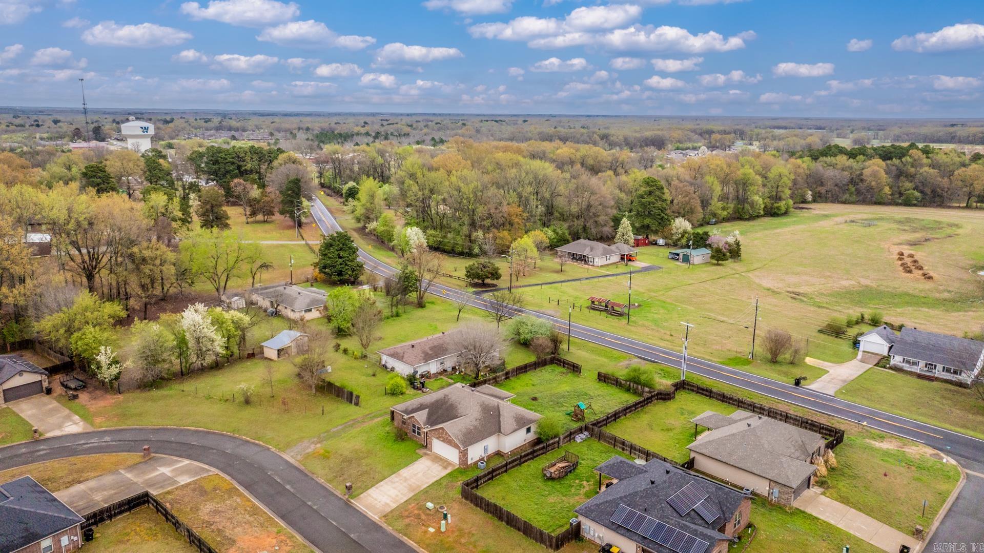 MAGNOLIA ESTATES - Residential