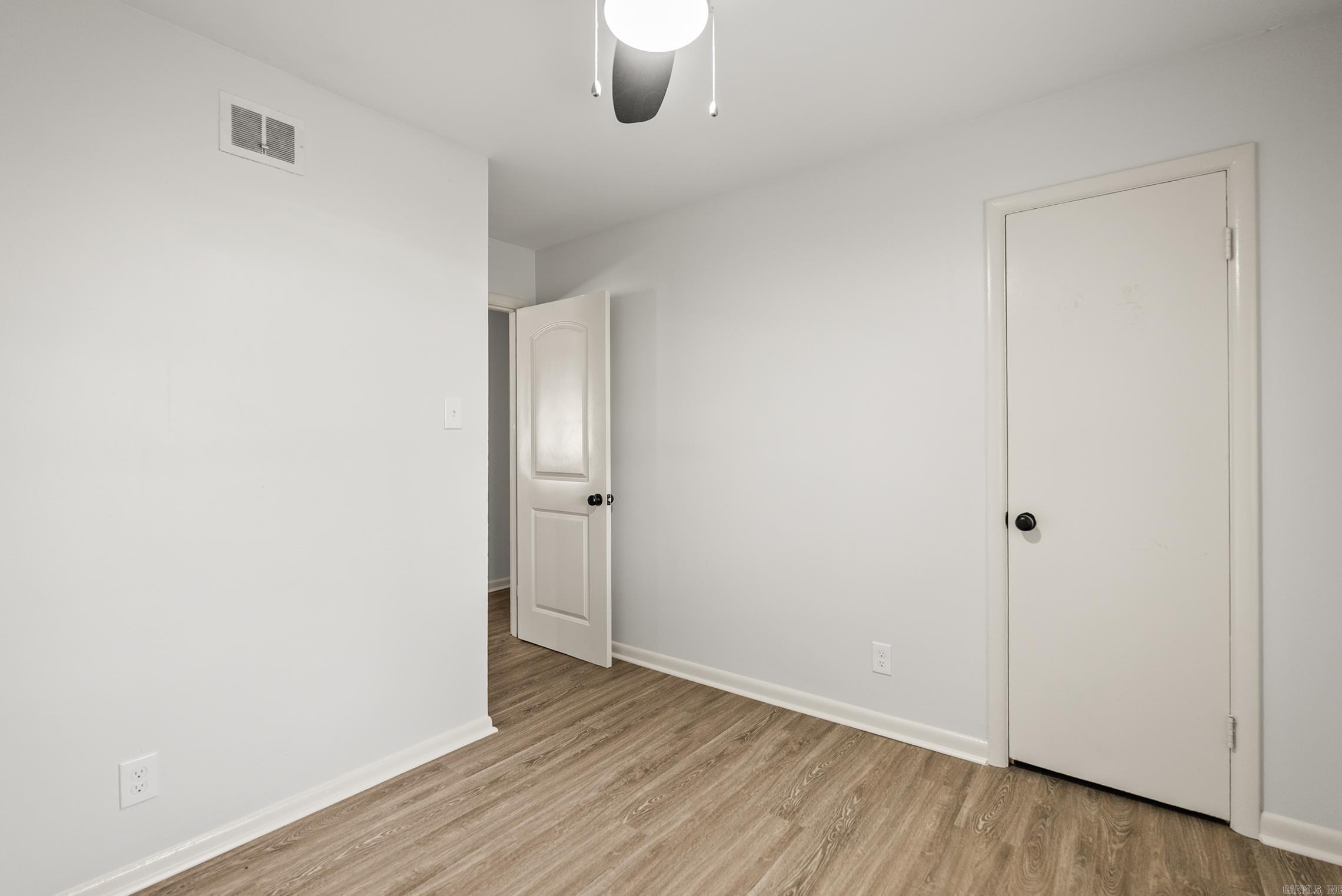 WAKEFIELD VILLAGE - Residential