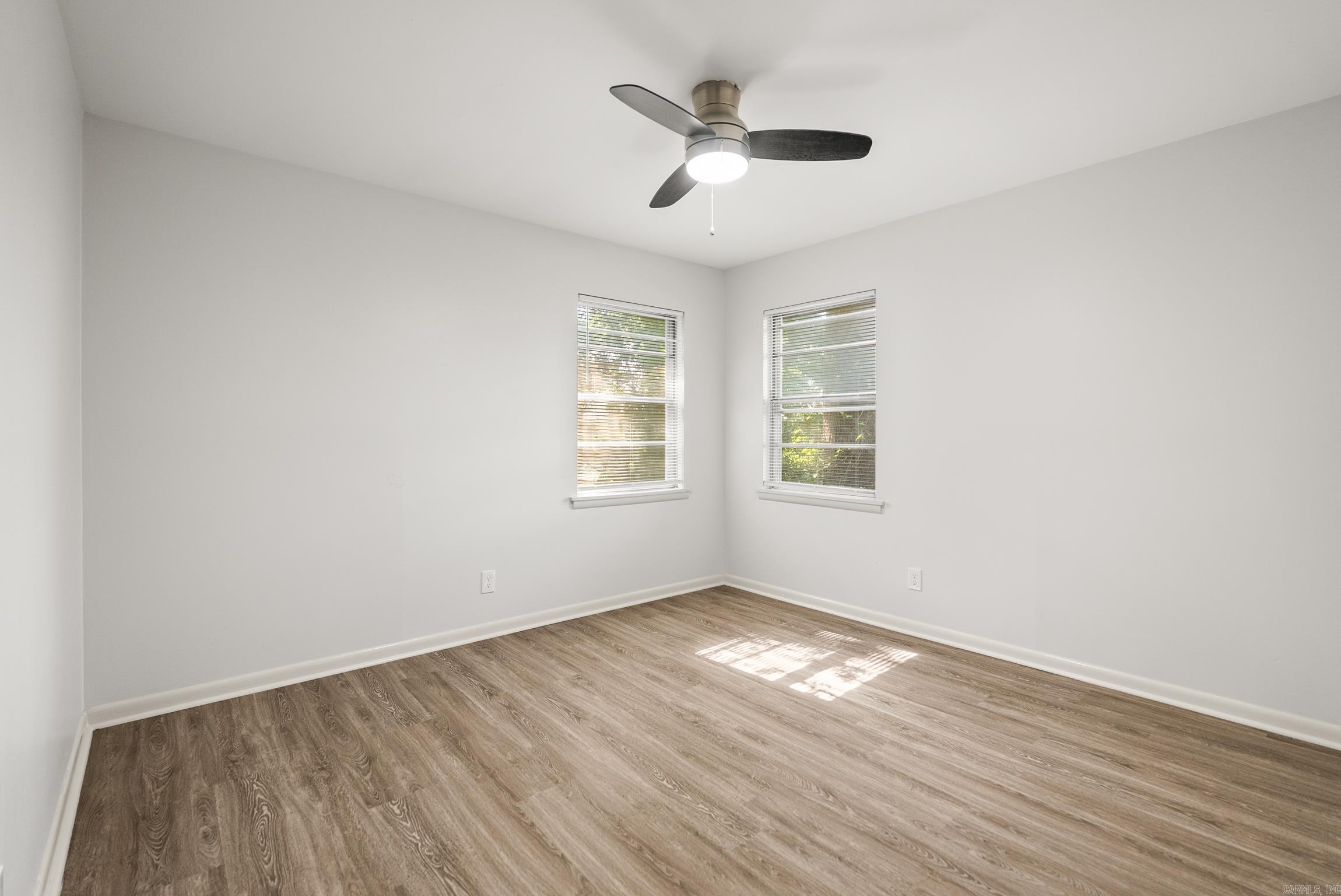 WAKEFIELD VILLAGE - Residential